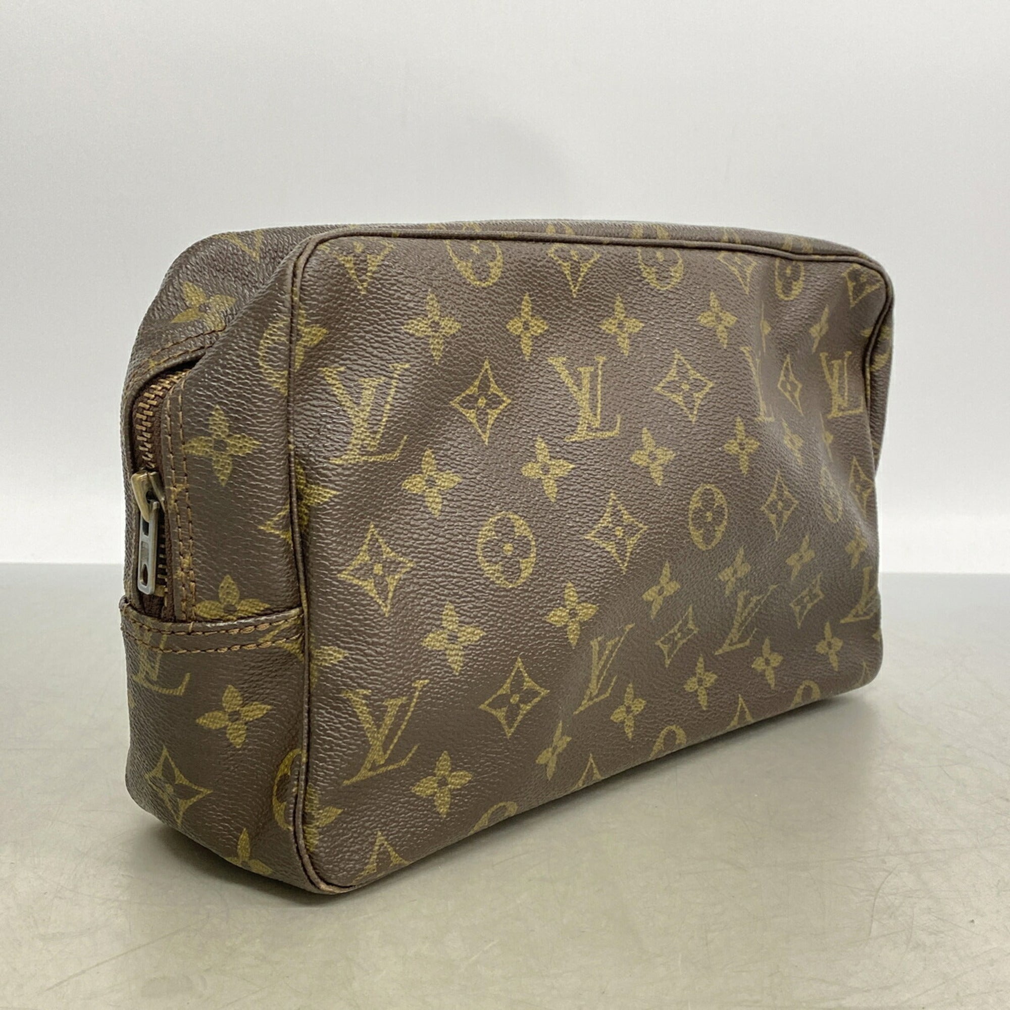 Louis Vuitton Brown Pouch (Pre-Owned)