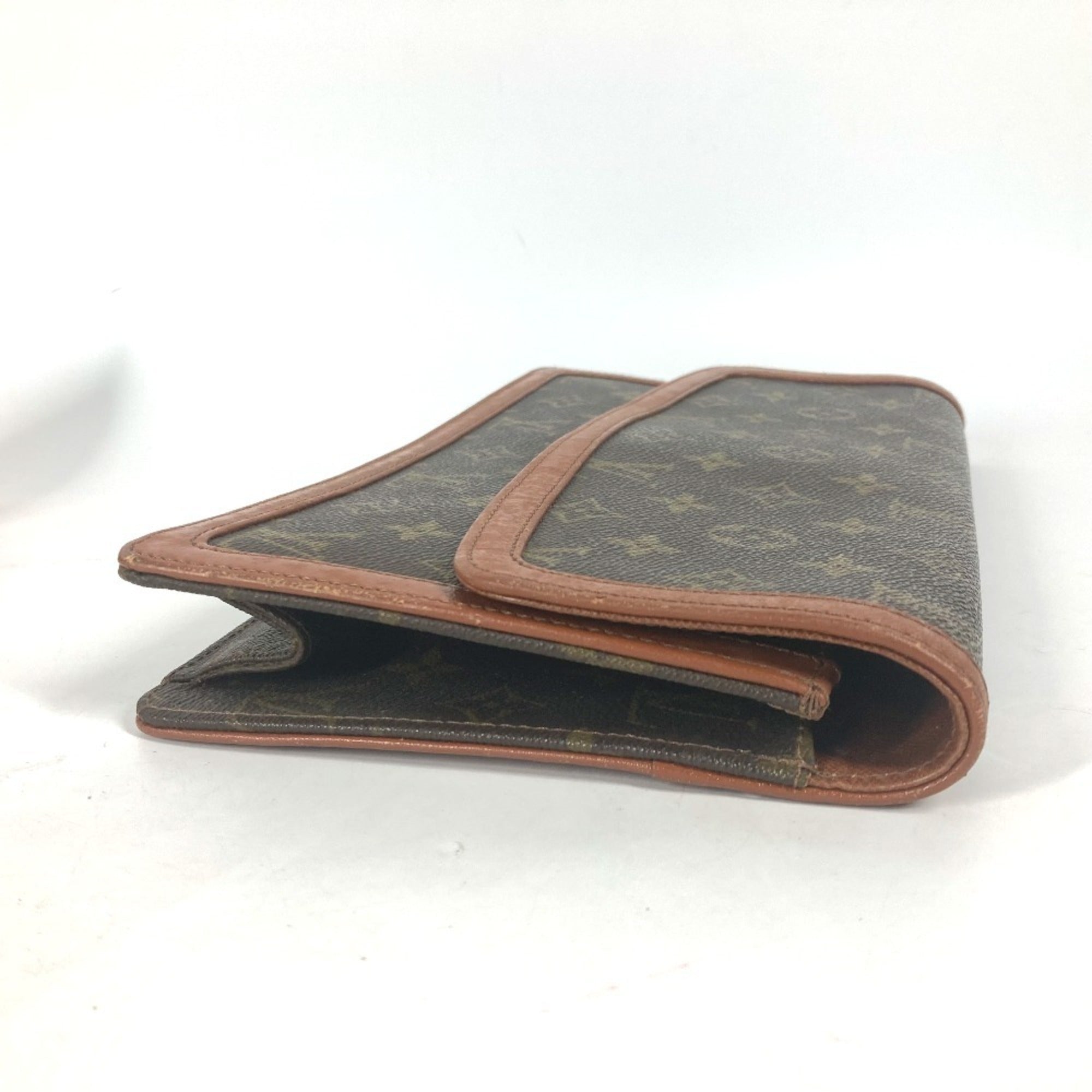 Louis Vuitton Brown Monogram Monogram Clutch Bag Pochette Pouch (Pre-Owned)