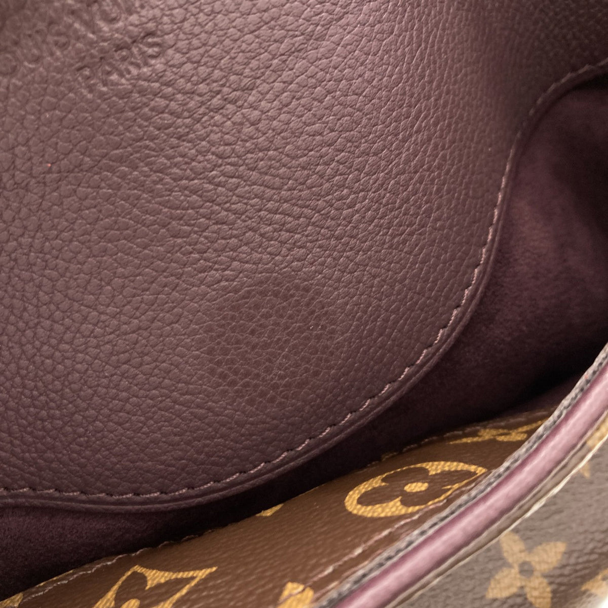 Louis Vuitton Monogram Monogram Canvas Handbag (Pre-Owned)