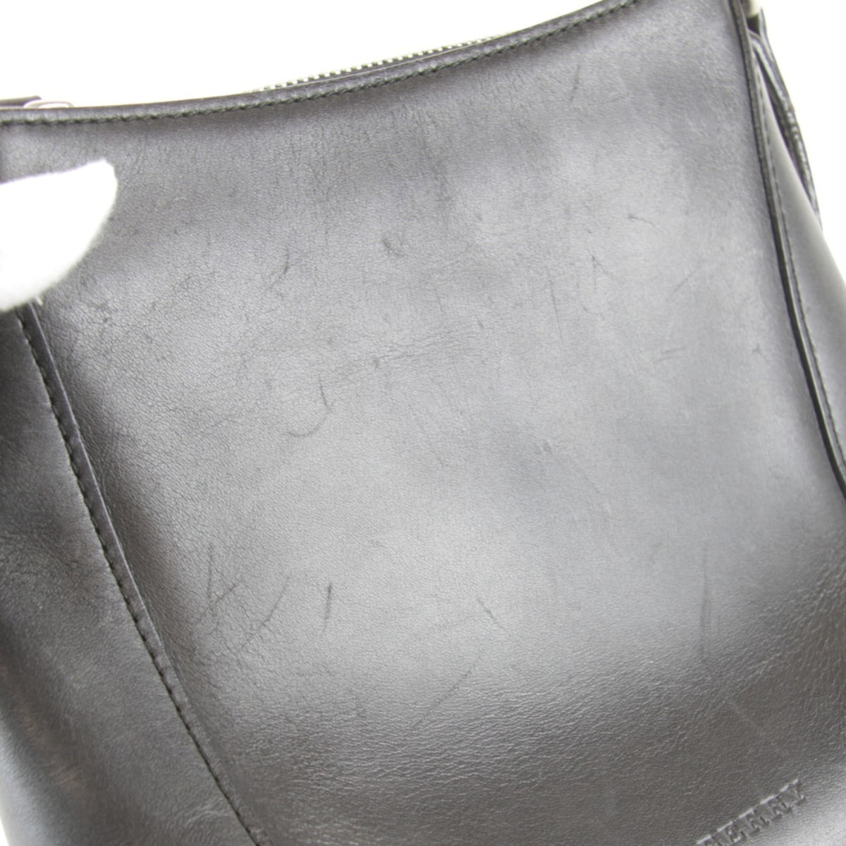 Burberry Black Leather Shoulder Bag (Pre-Owned)