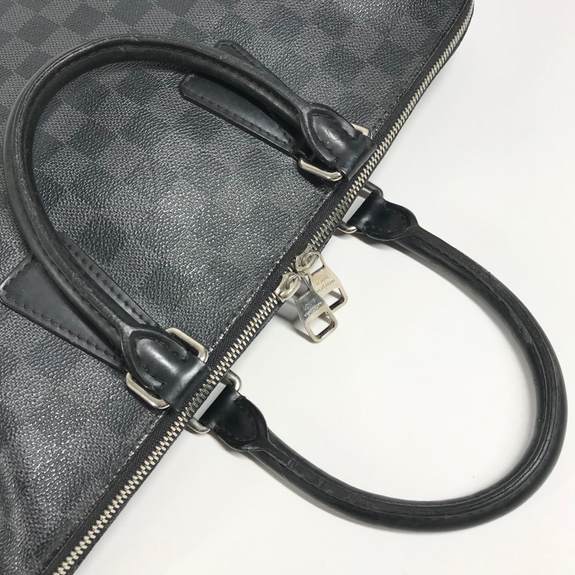 Louis Vuitton Black Damier Graphite Briefcase Handbag (Pre-Owned)