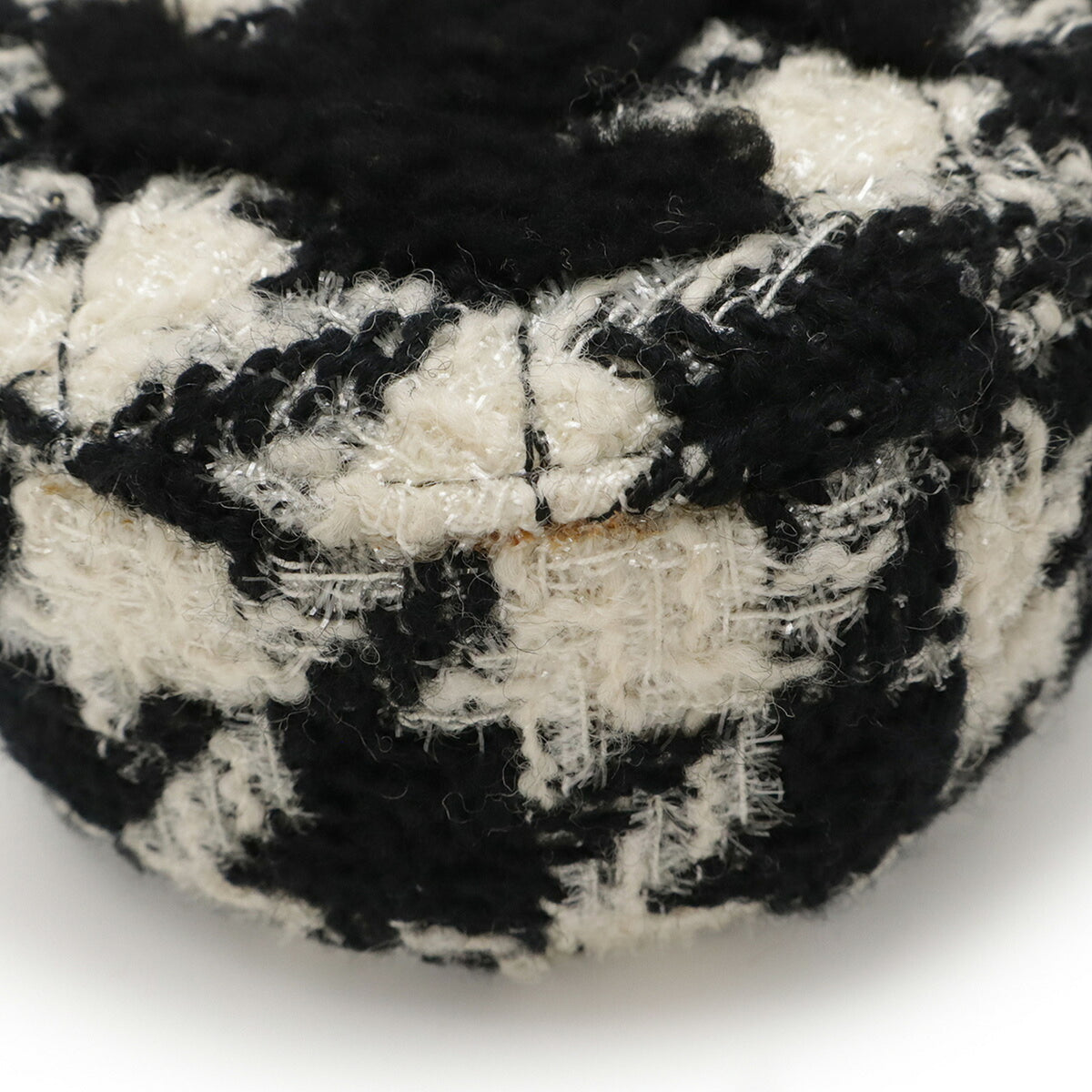Chanel Black Ivory Tweed Pochette Pouch (Pre-Owned)