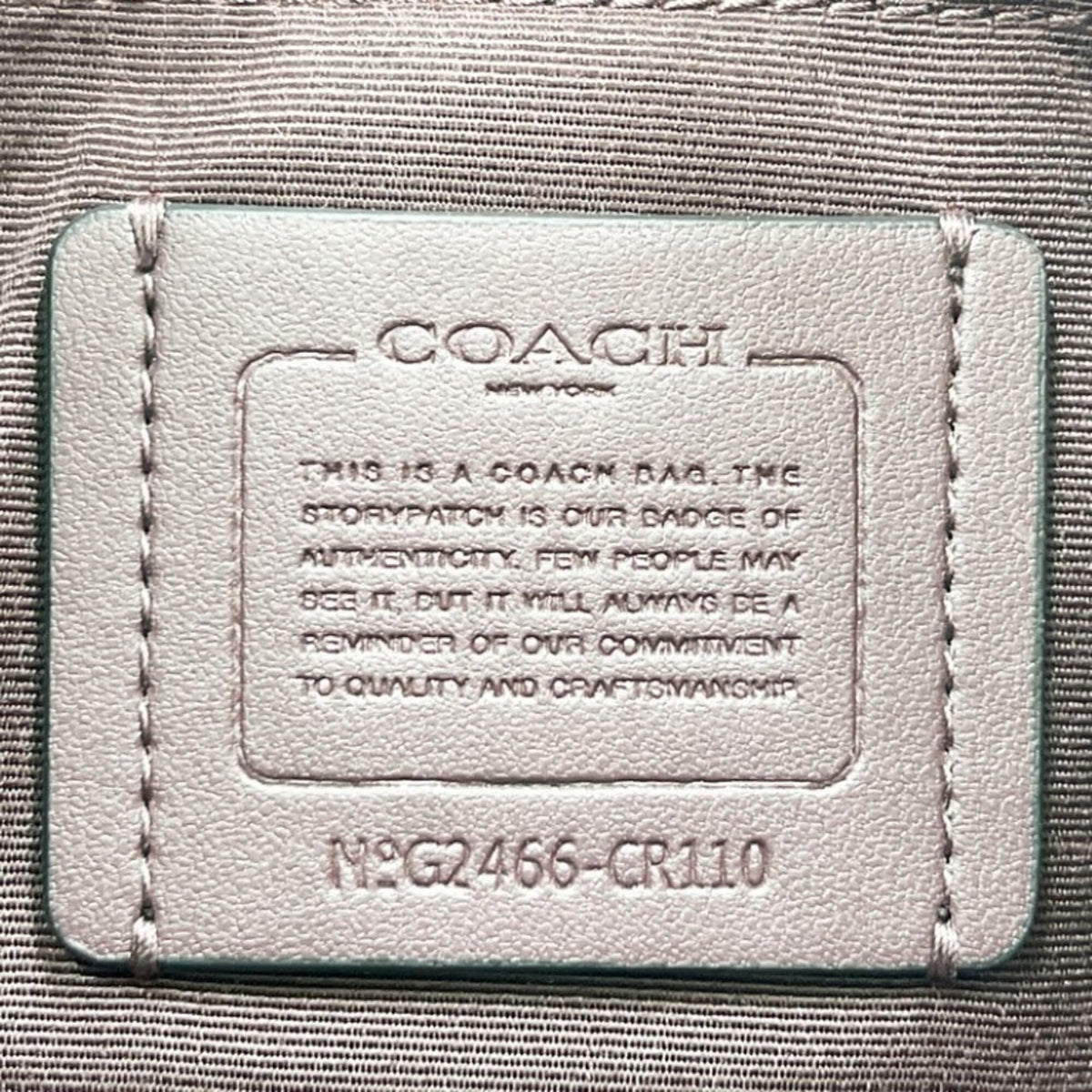 Coach Black Leather Shoulder Bag (Pre-Owned)
