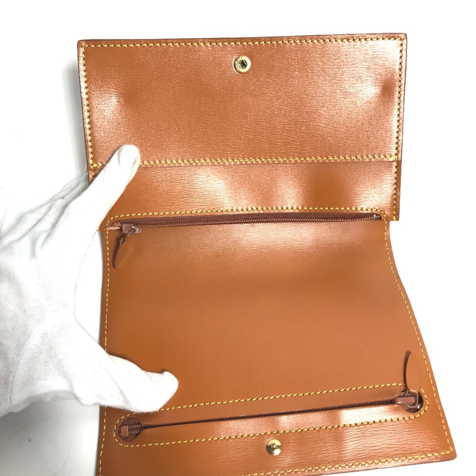 Louis Vuitton Brown Kenyan Brown Epi Leather Pouch (Pre-Owned)