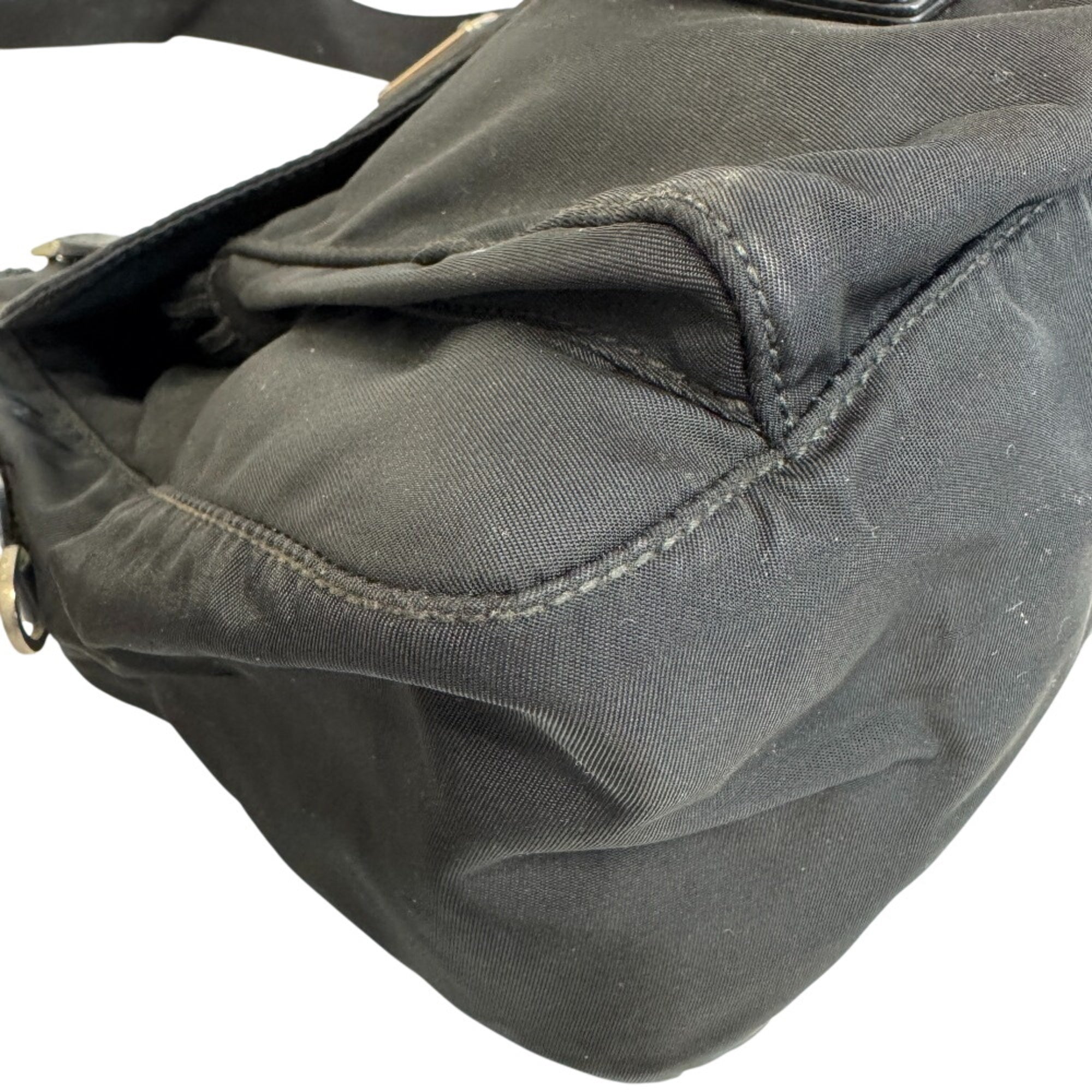 Prada Black Nylon Shoulder Bag (Pre-Owned)