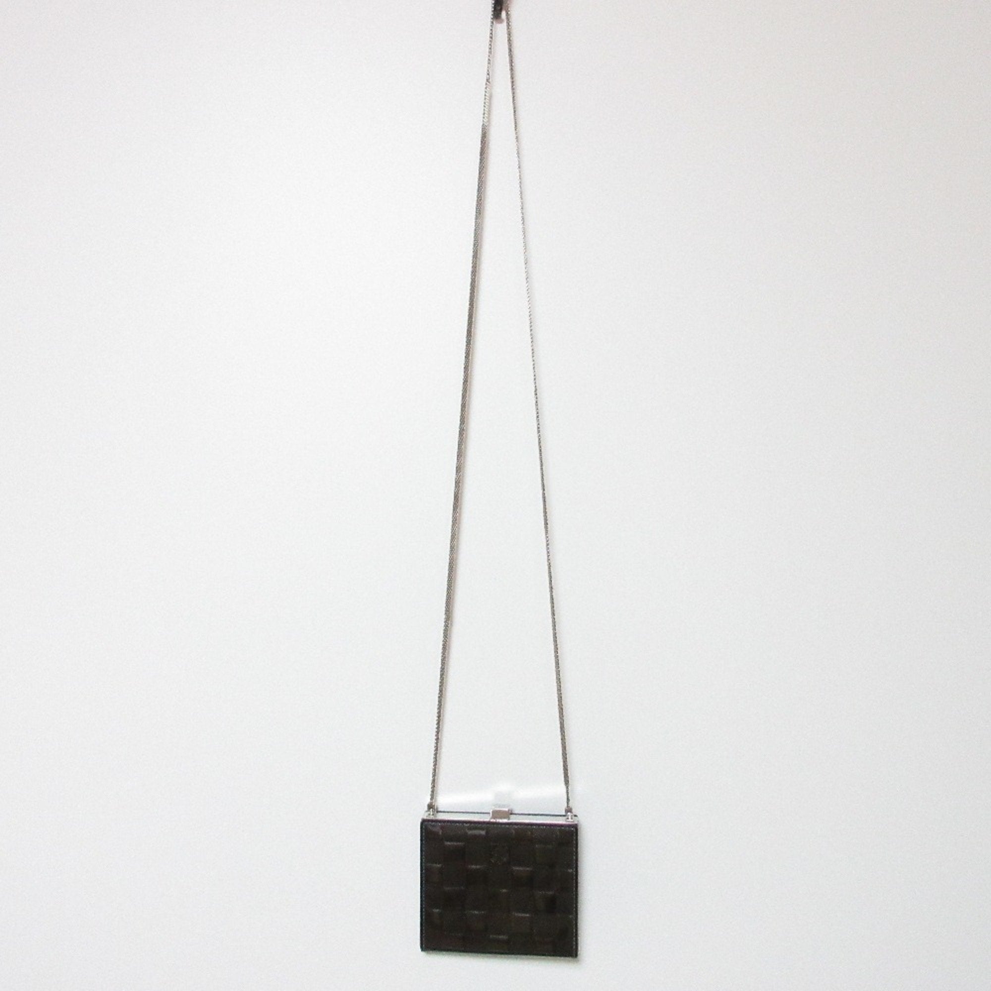 Louis Vuitton Green Damier Vernis Pouch Shoulder Bag (Pre-Owned)
