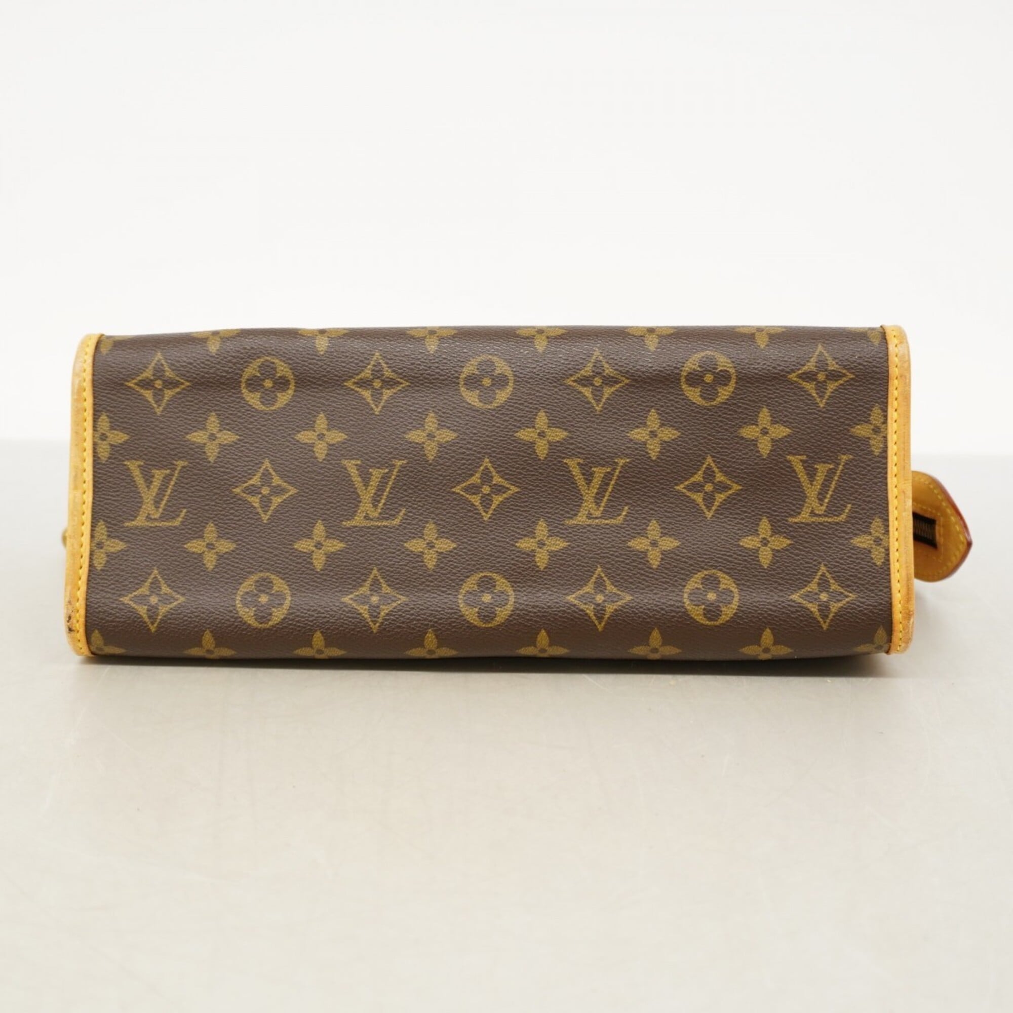 Louis Vuitton Brown Handbag (Pre-Owned)