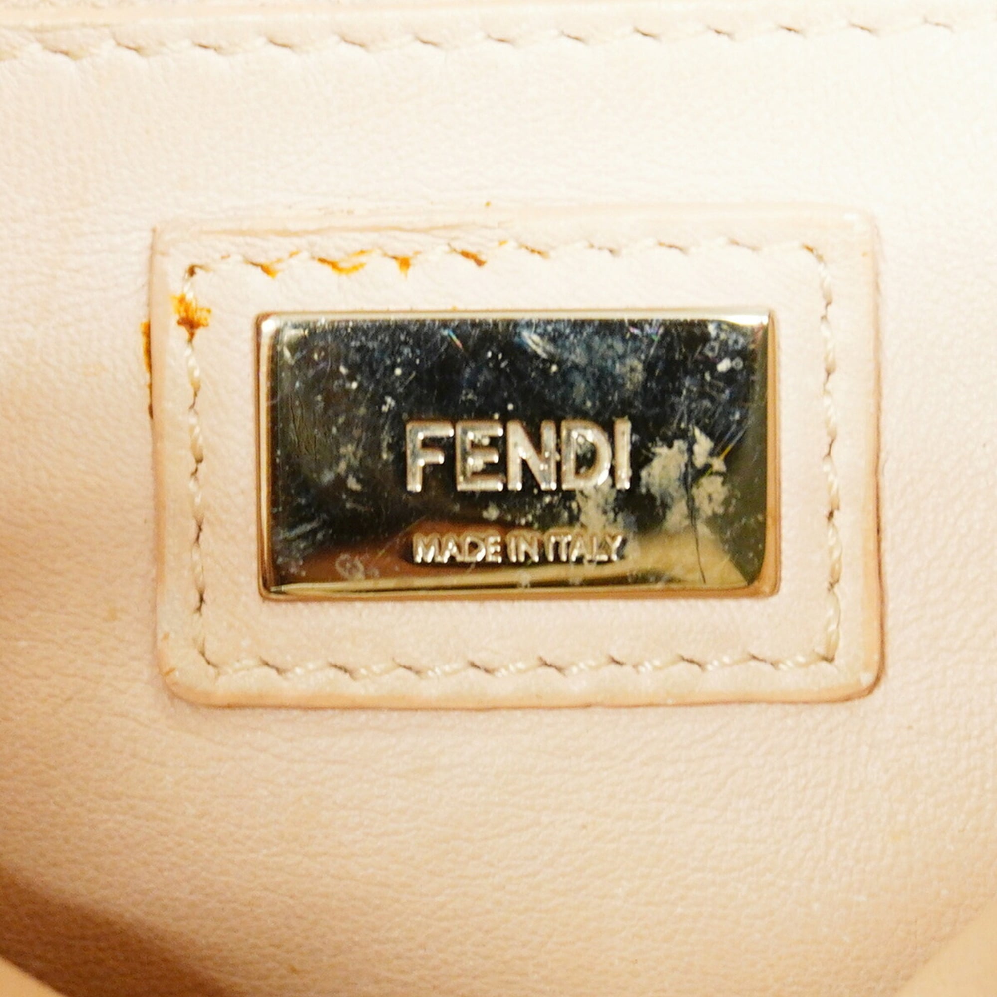 Fendi Moss Green Leather Handbag (Pre-Owned)