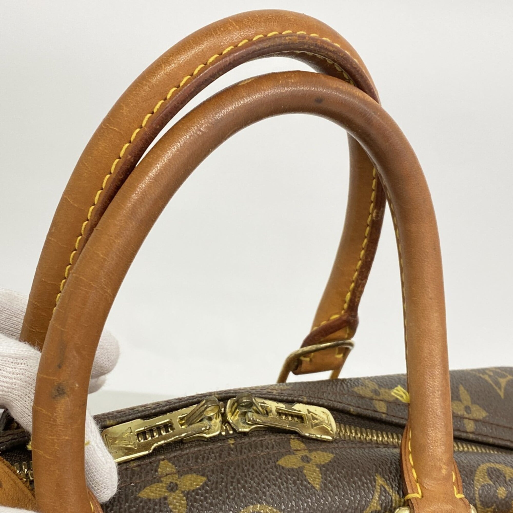 Louis Vuitton Brown Handbag (Pre-Owned)