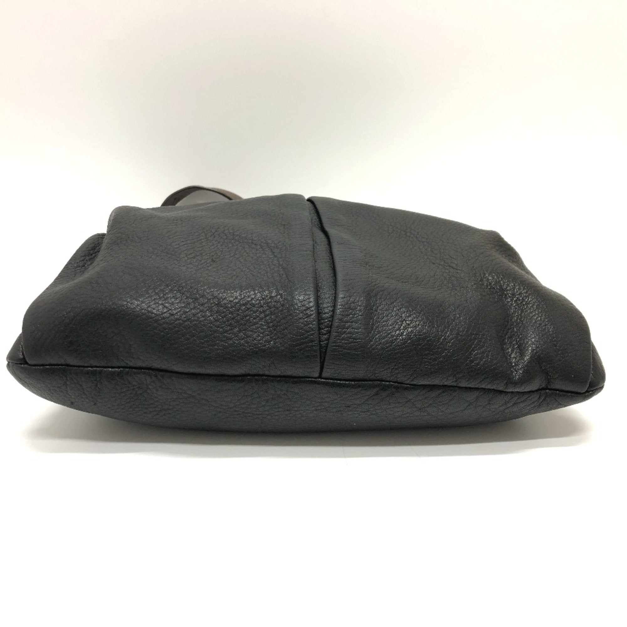 Prada Black Leather Shoulder Bag (Pre-Owned)