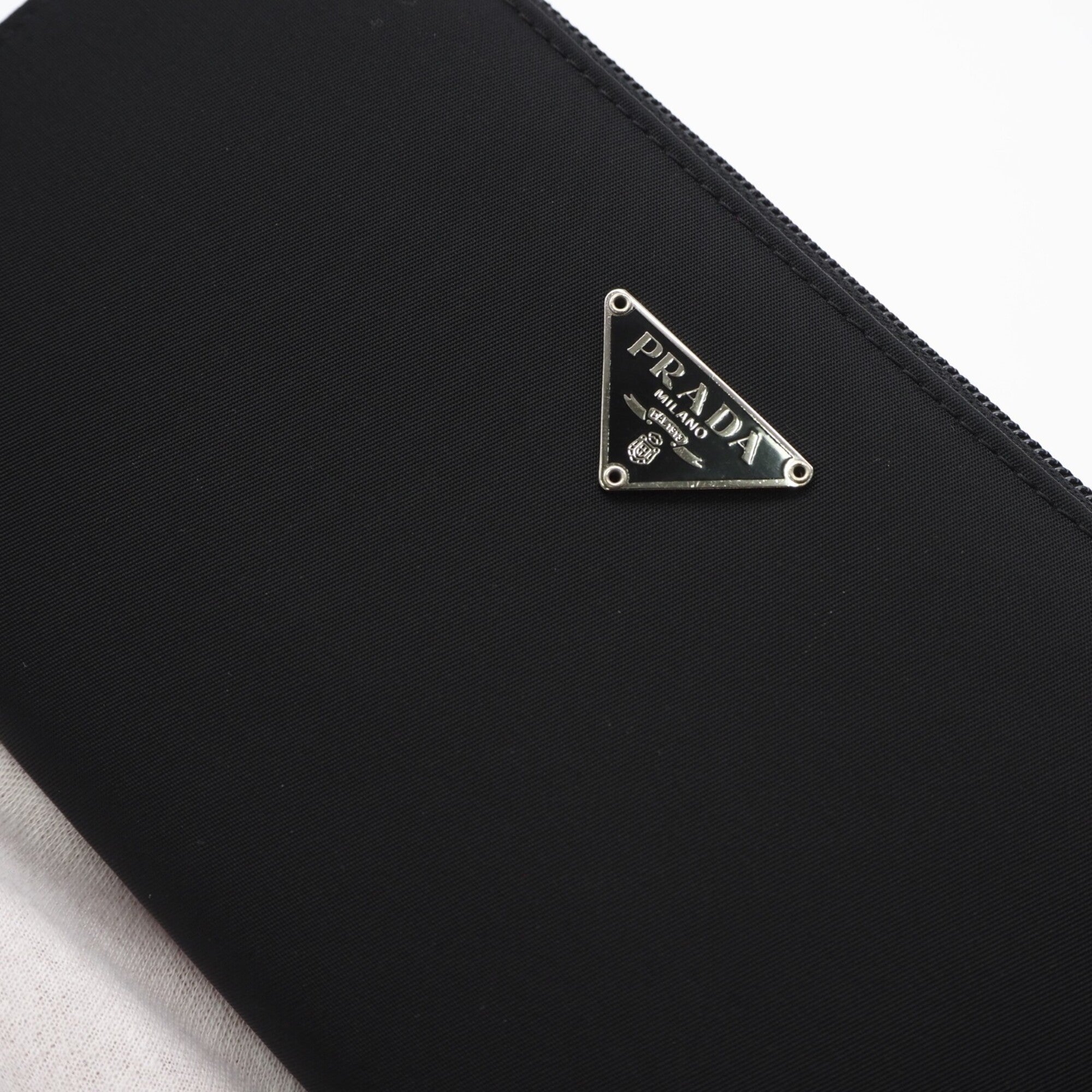Prada Saffiano Black Nylon Saffiano Long Wallet (Bi-Fold) (Pre-Owned)