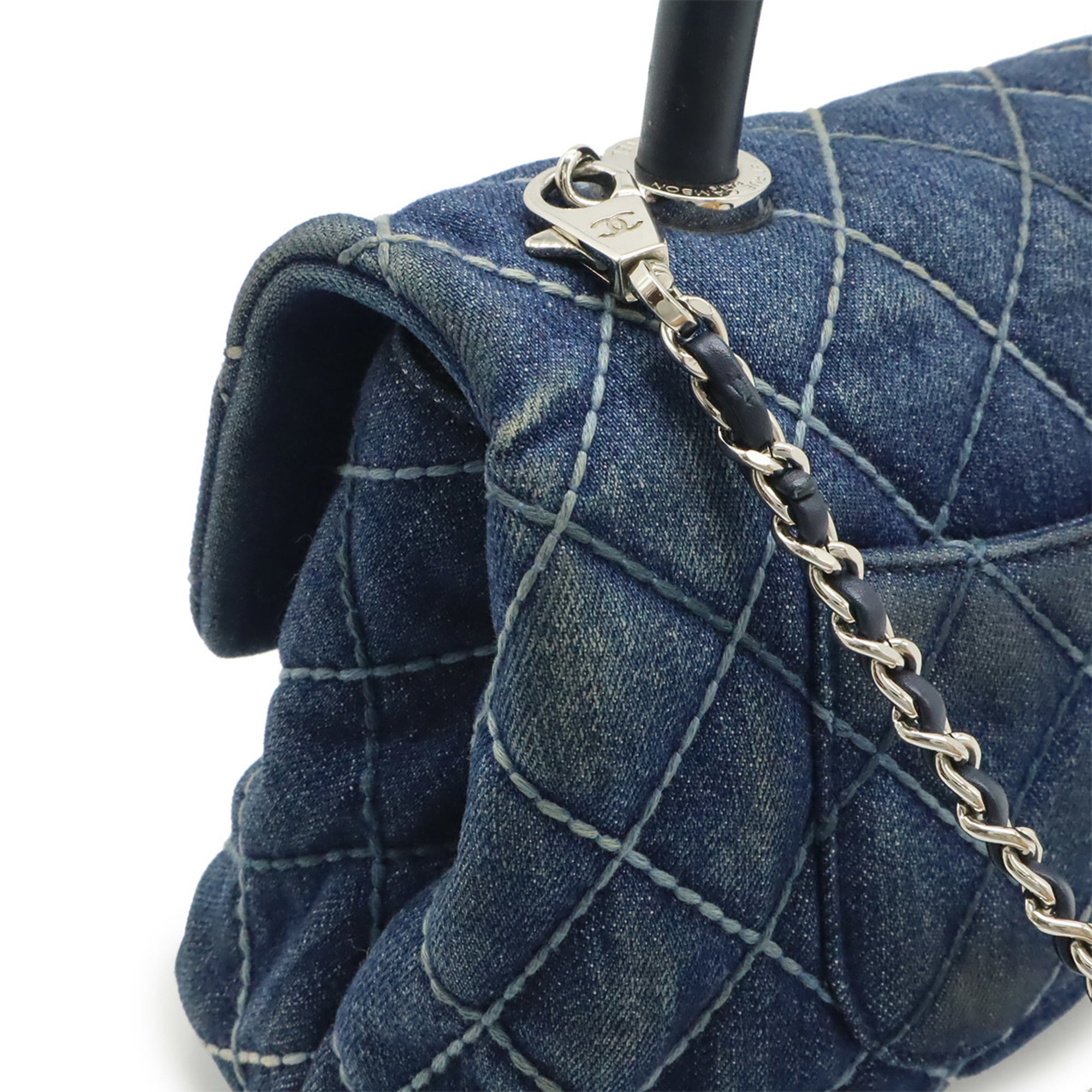 Chanel Wild Stitch Blue Denim Leather Handbag (Pre-Owned)