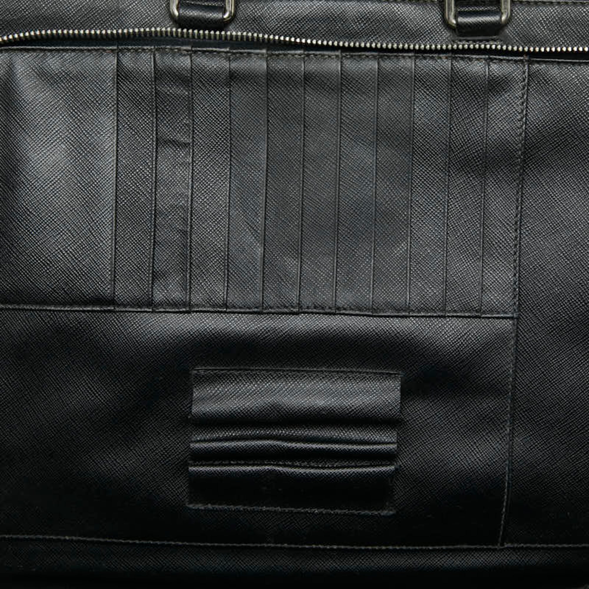 Prada Black Leather Handbag (Pre-Owned)