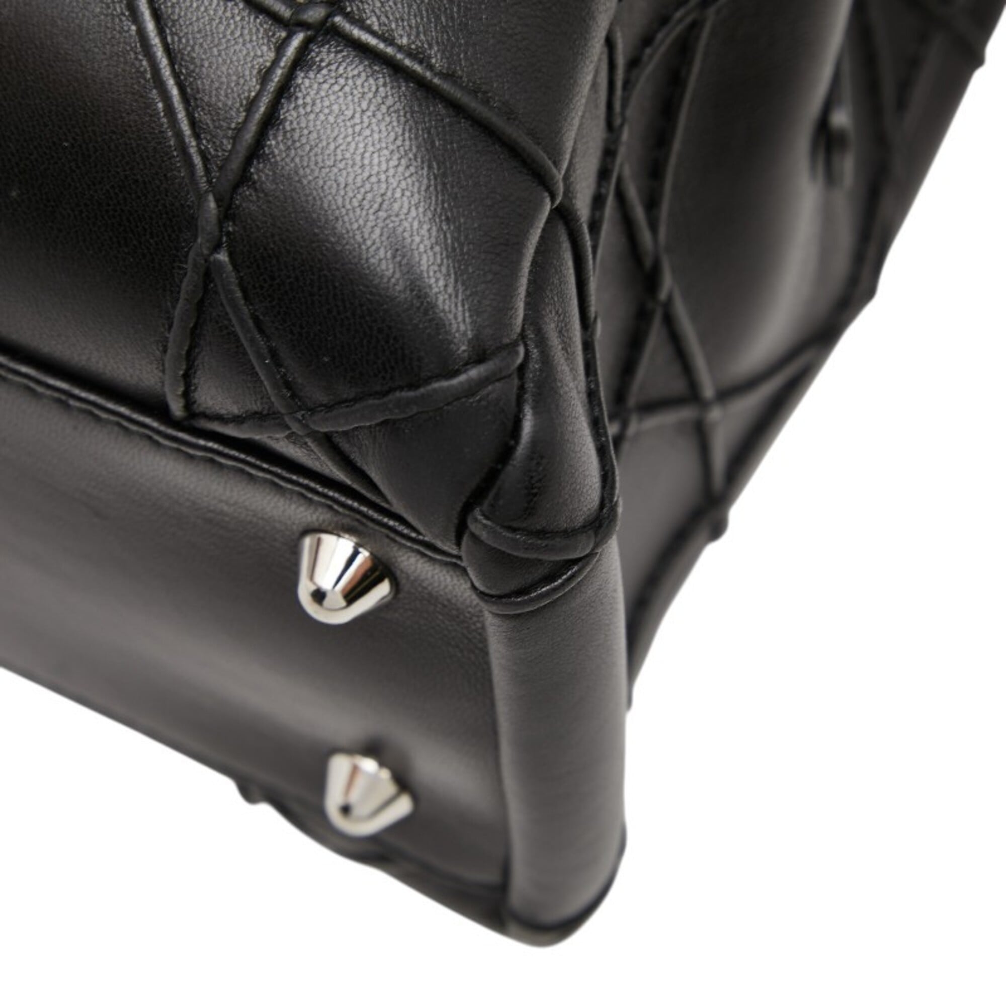 Christian Dior Black Leather Handbag (Pre-Owned)