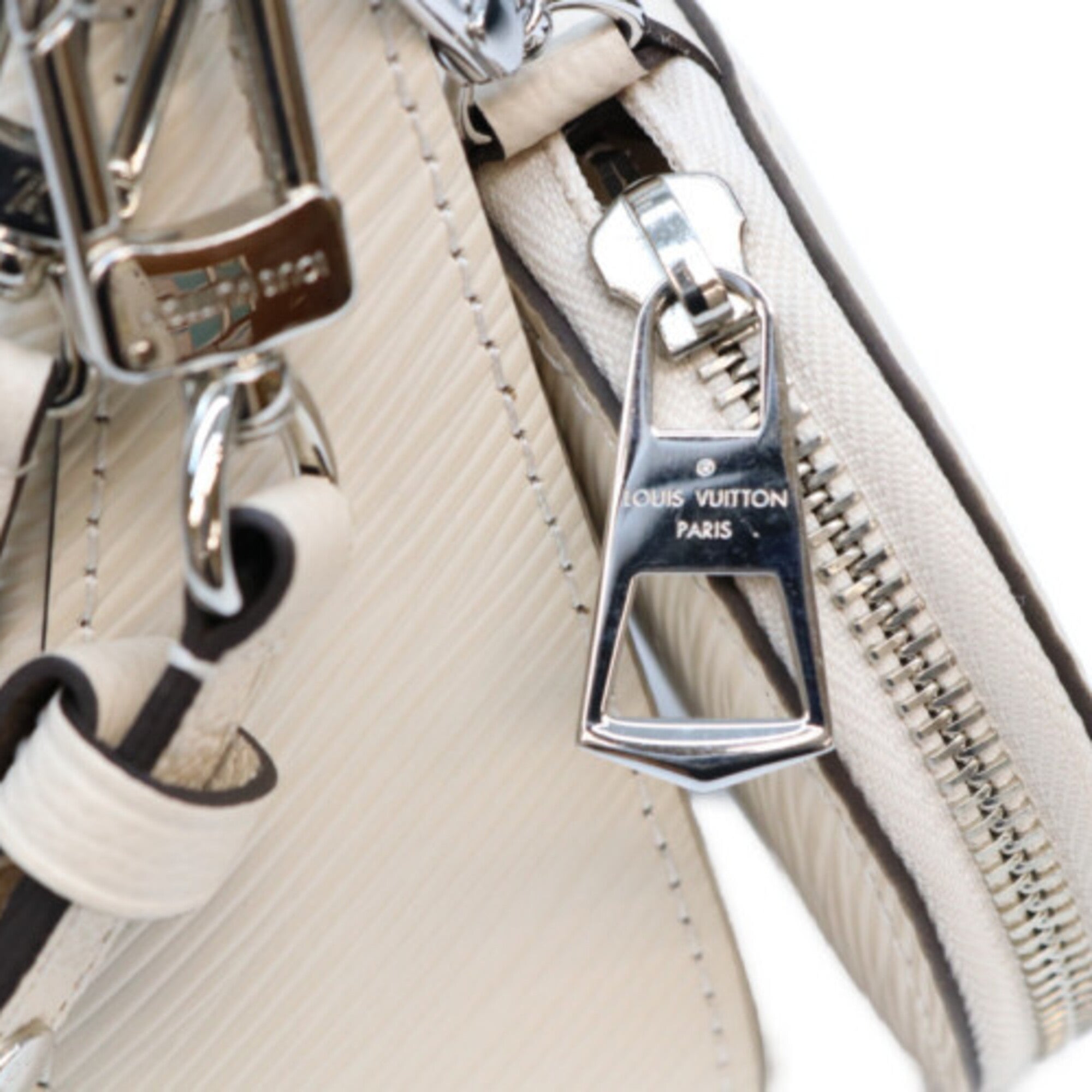 Louis Vuitton Ivory Epi Leather Shoulder Bag (Pre-Owned)