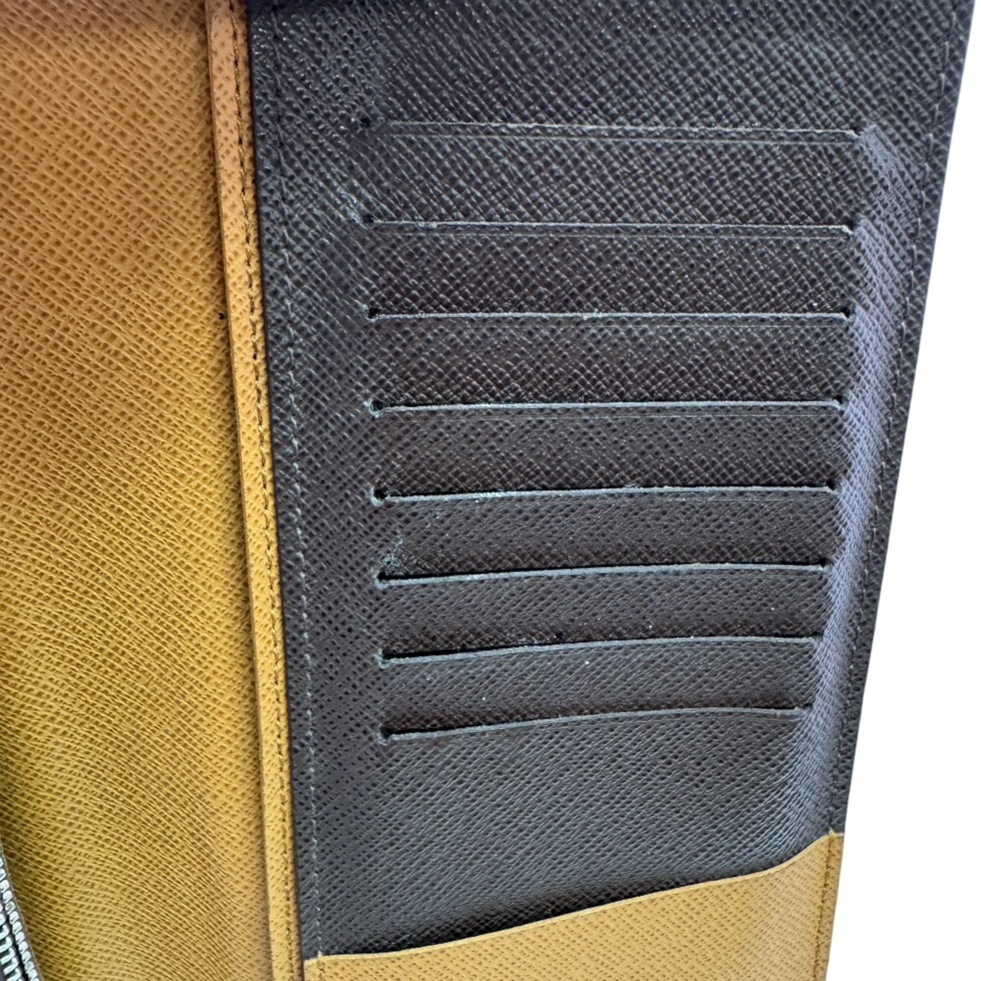 Louis Vuitton Epi Brown Leather Long Wallet (Bi-Fold) (Pre-Owned)
