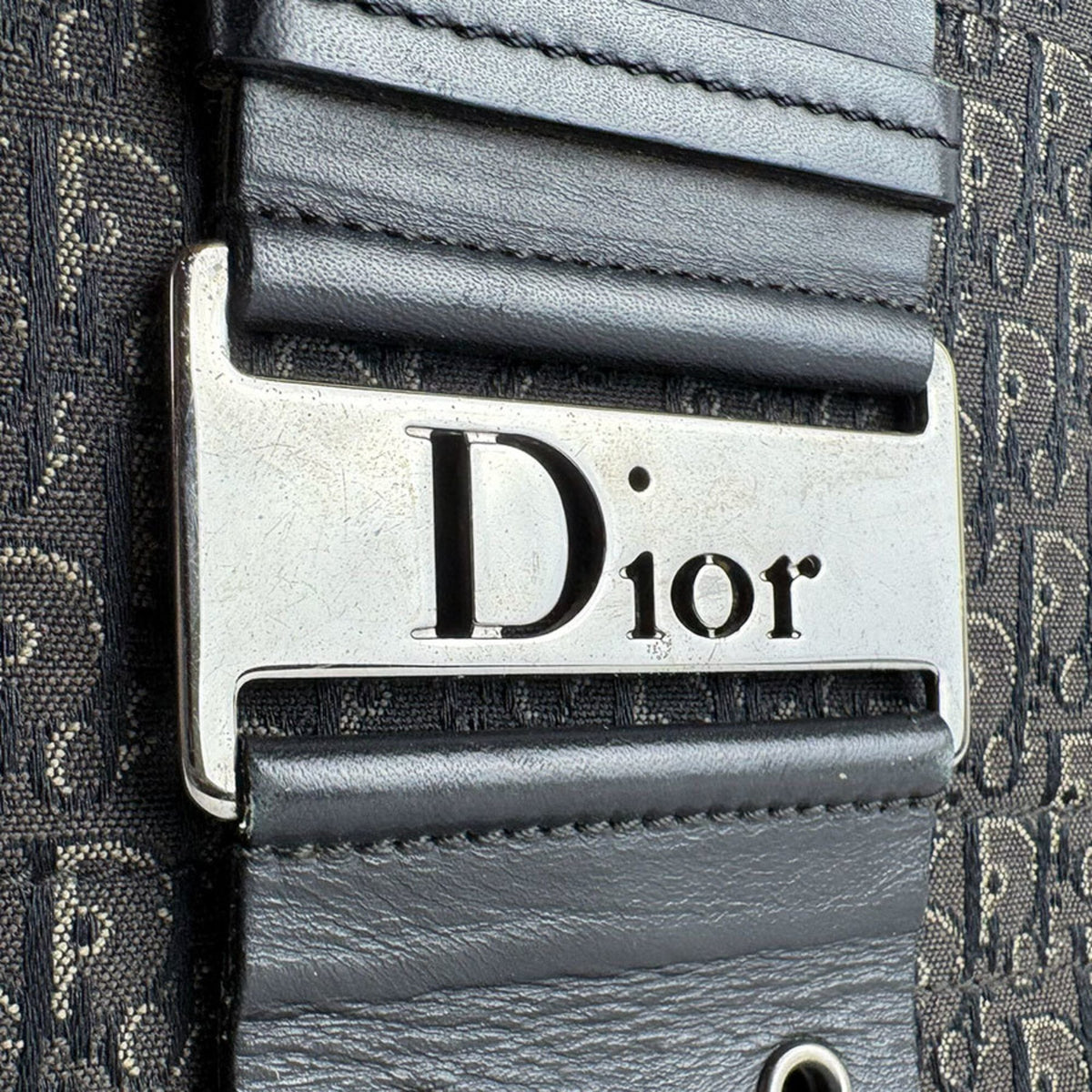 Christian Dior Black Canvas Leather Shoulder Bag (Pre-Owned)