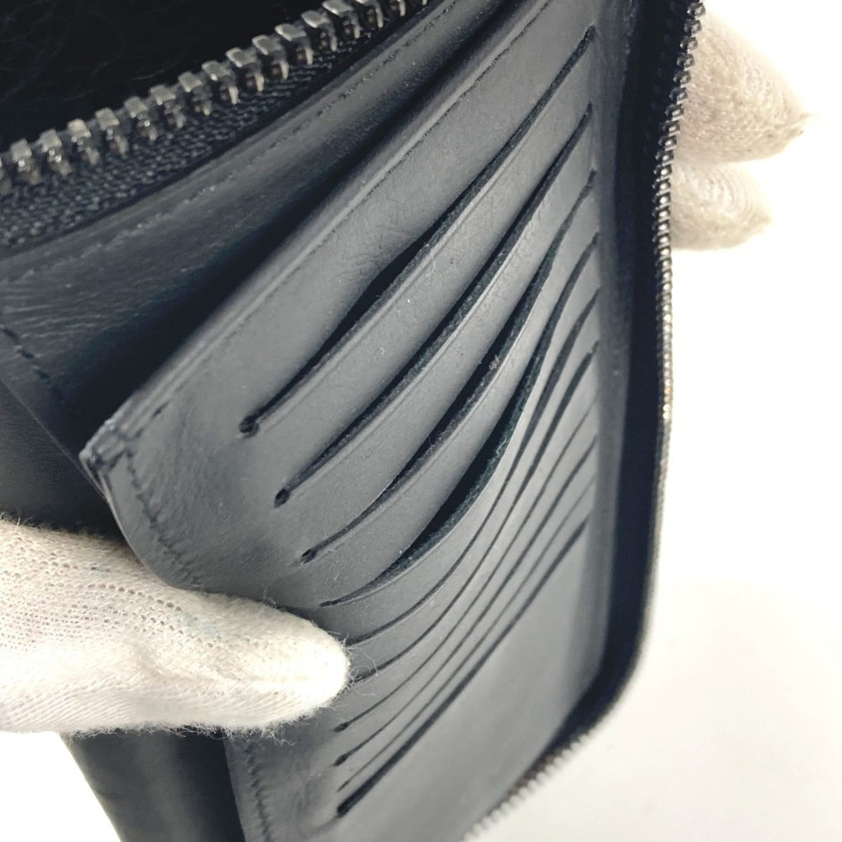 Louis Vuitton Black Long Wallet (Bi-Fold) (Pre-Owned)
