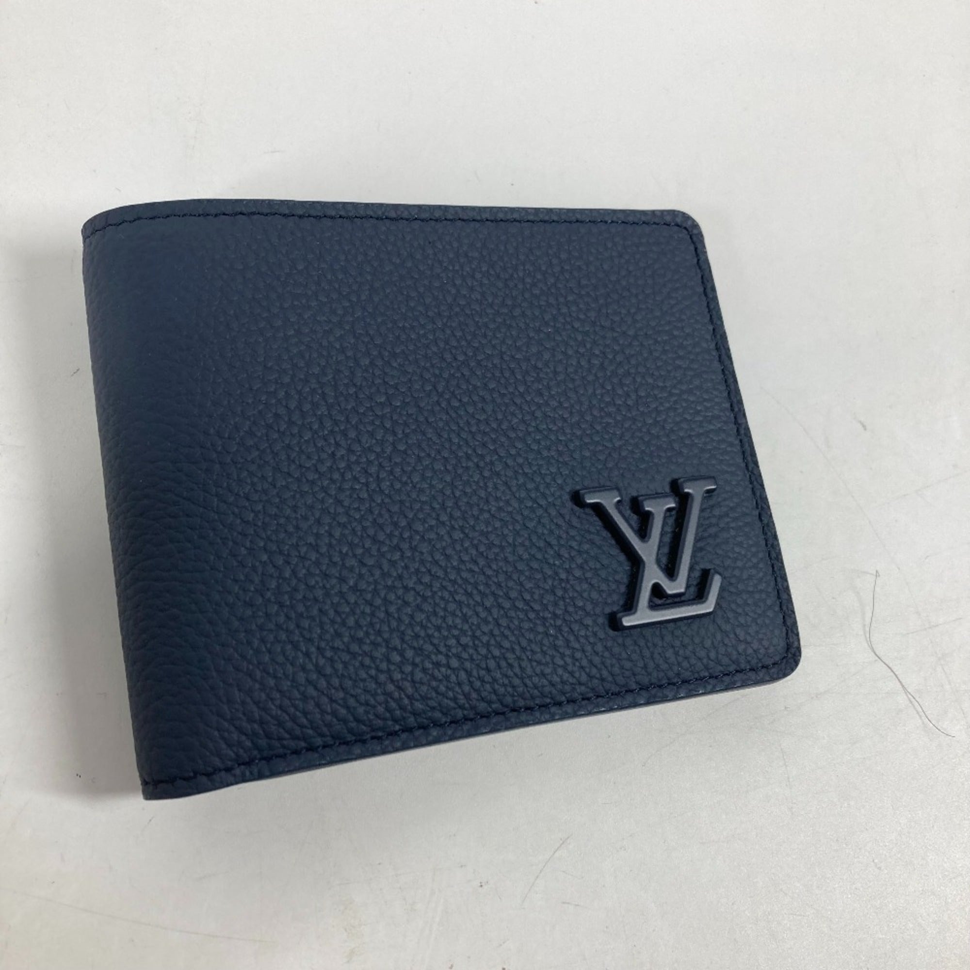 Louis Vuitton Navy Leather Wallet (Bi-Fold) (Pre-Owned)