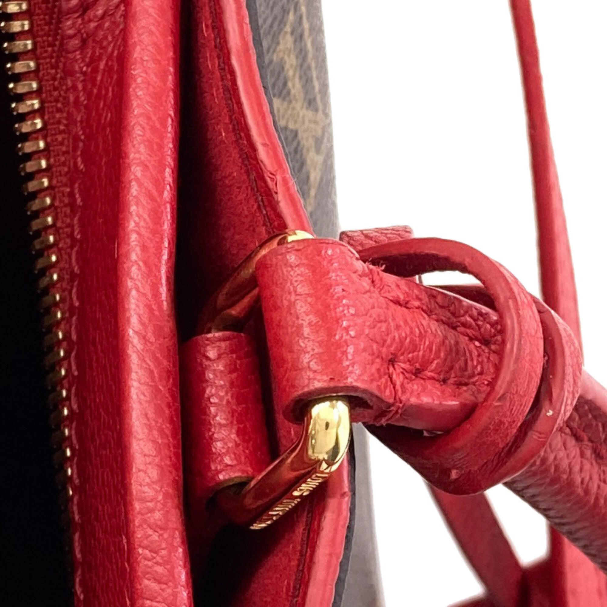 Louis Vuitton Monogram Monogram Canvas Handbag (Pre-Owned)