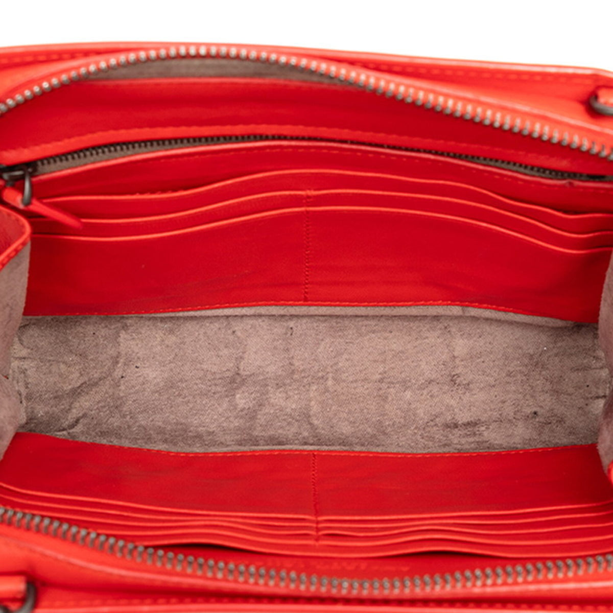 Bottega Veneta Red Color Leather Shoulder Bag (Pre-Owned)