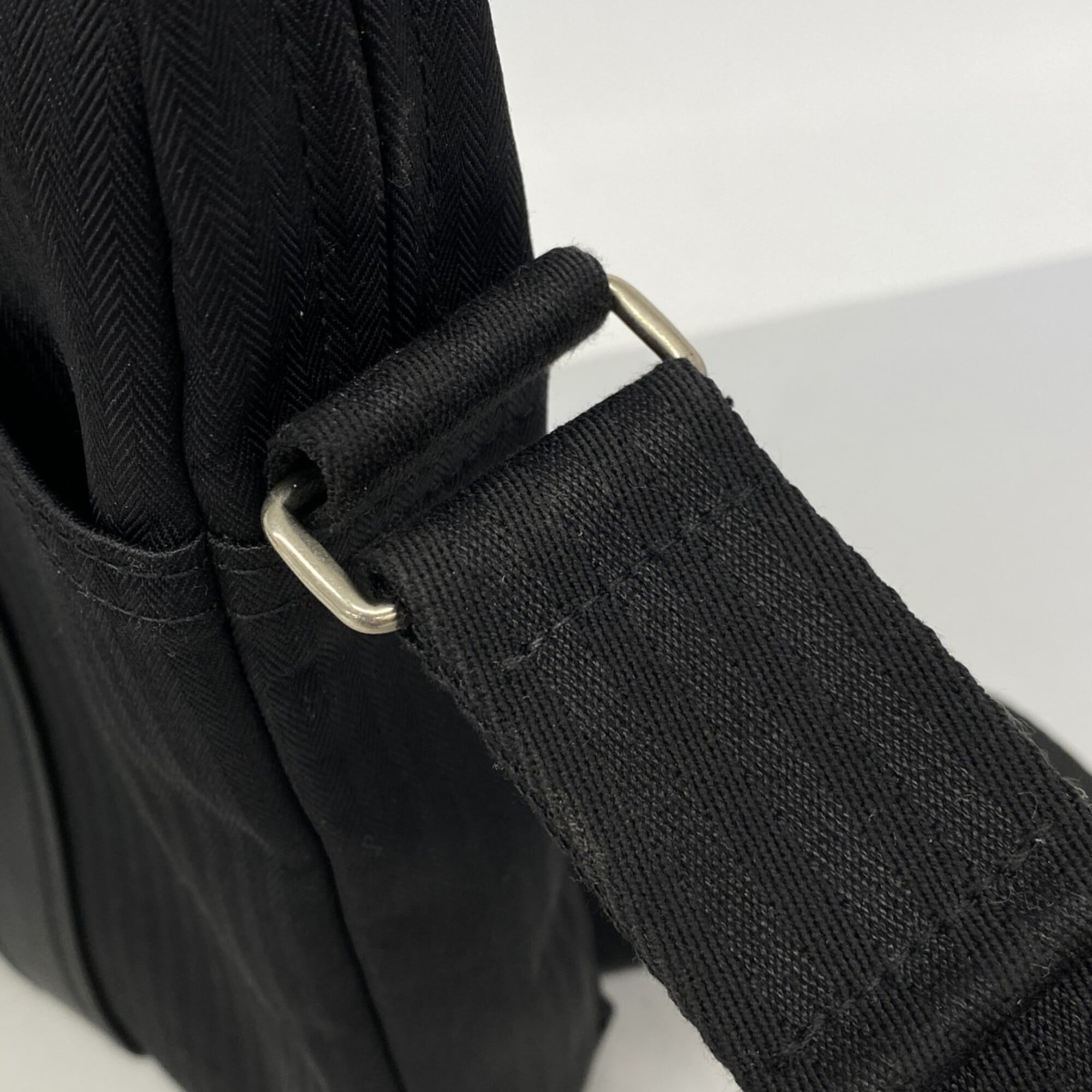 Hermes Black Toile Chevron Shoulder Bag (Pre-Owned)