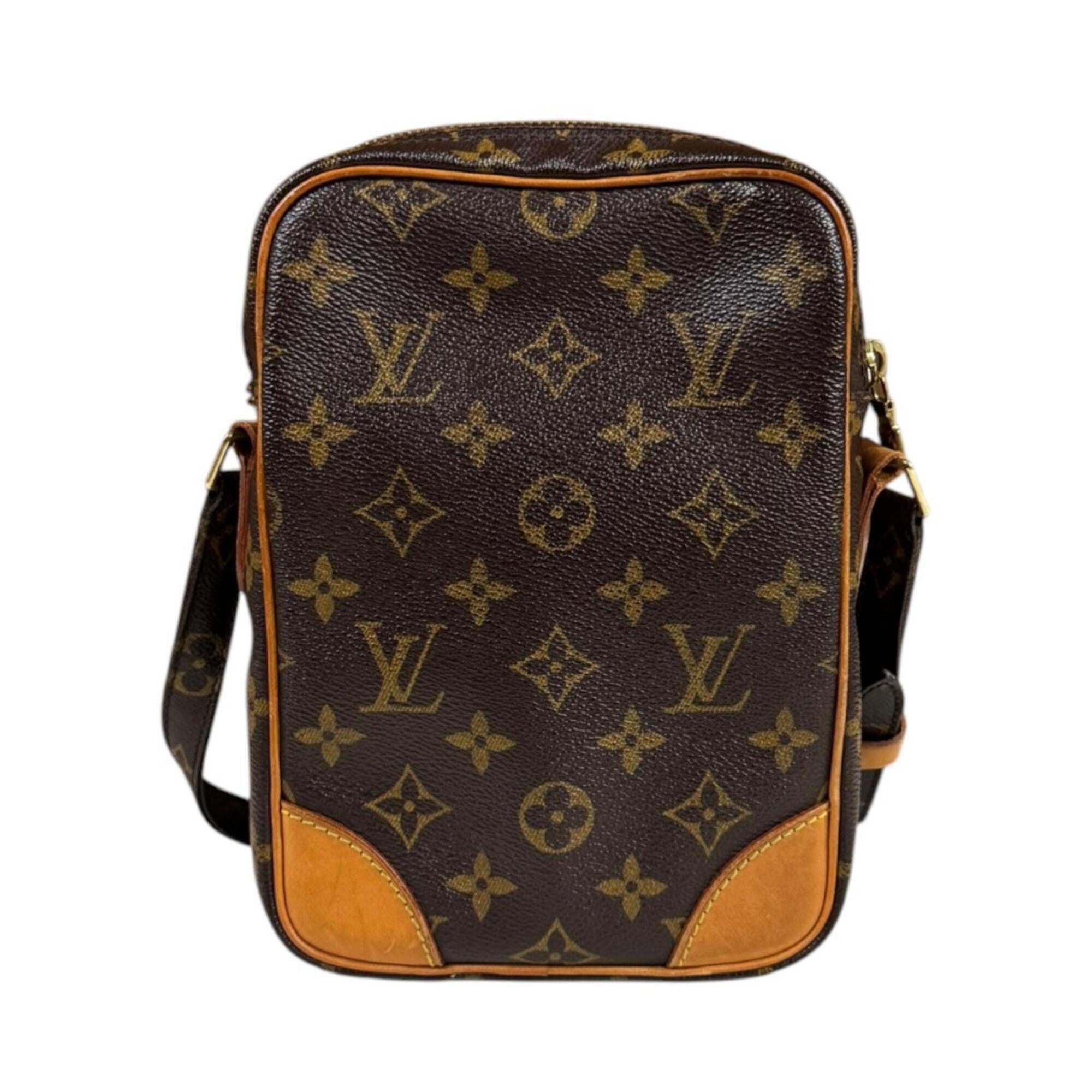 Louis Vuitton Monogram Brown Monogram Shoulder Bag (Pre-Owned)