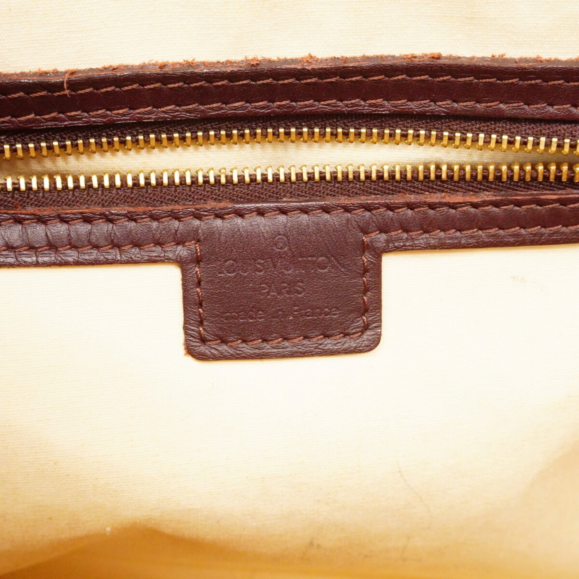 Louis Vuitton Cerise Handbag (Pre-Owned)
