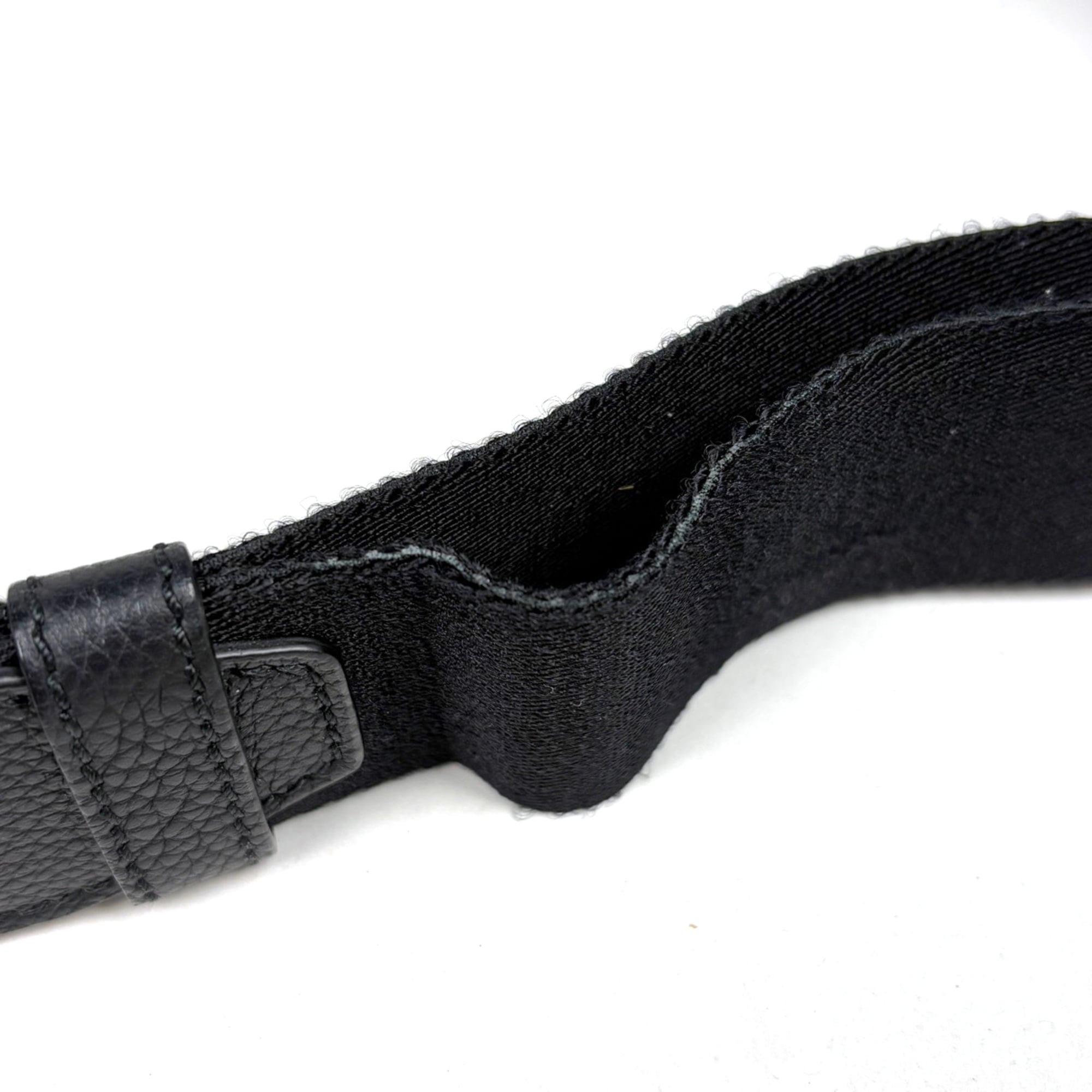 Salvatore Ferragamo Black Leather Fanny Pack Sling Bag (Pre-Owned)