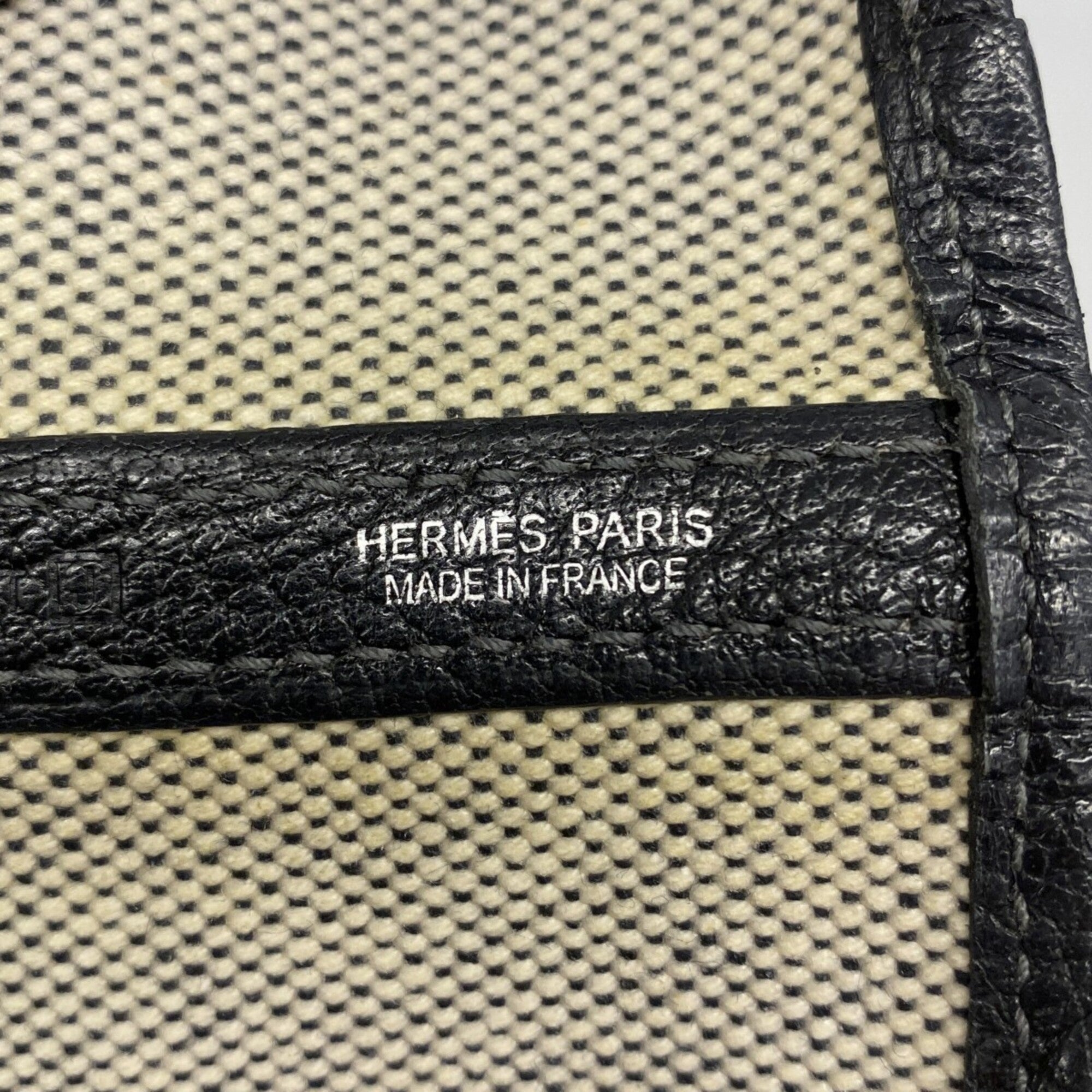 Hermes Beige Black Toile H Tote Bag (Pre-Owned)