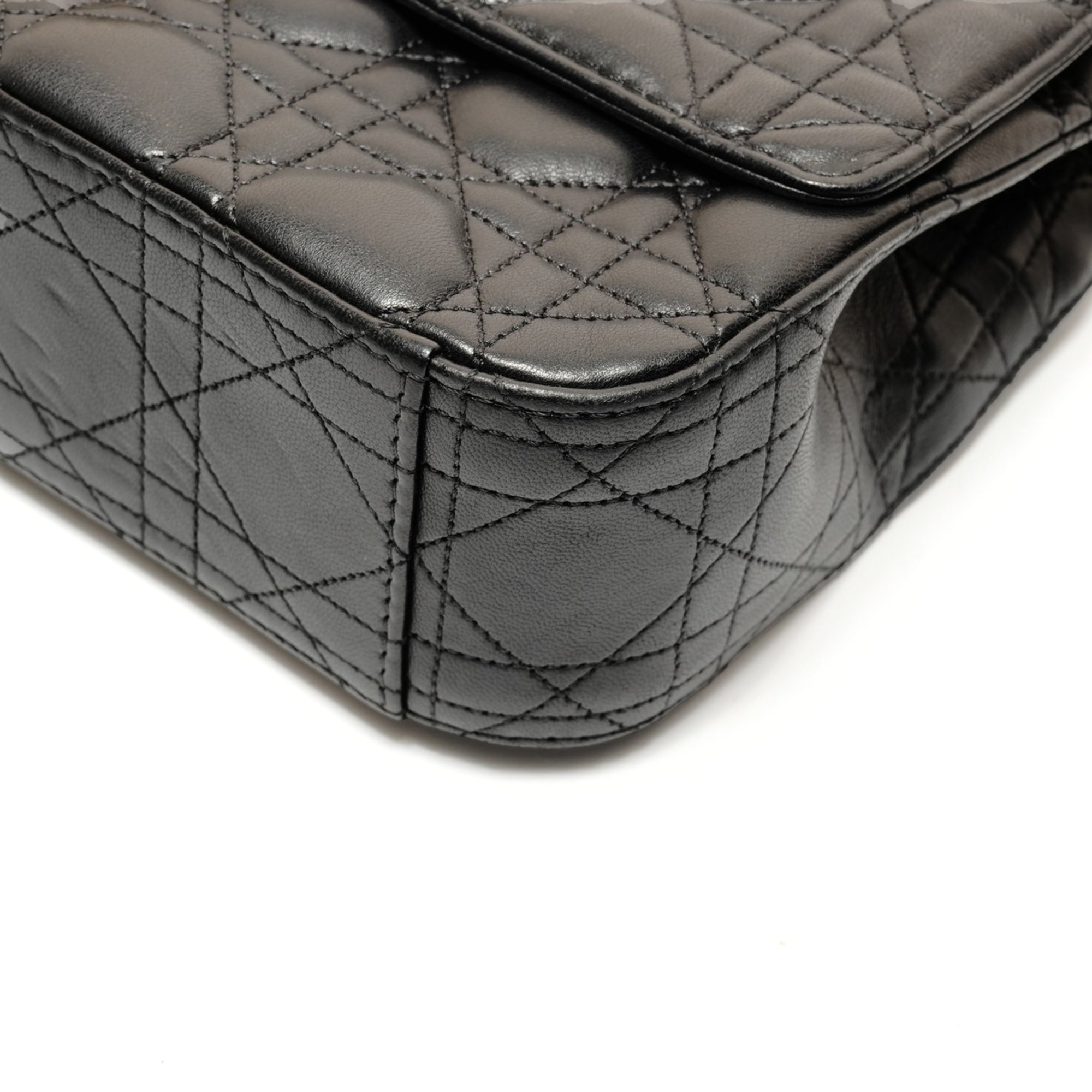Christian Dior Black Leather Shoulder Bag (Pre-Owned)