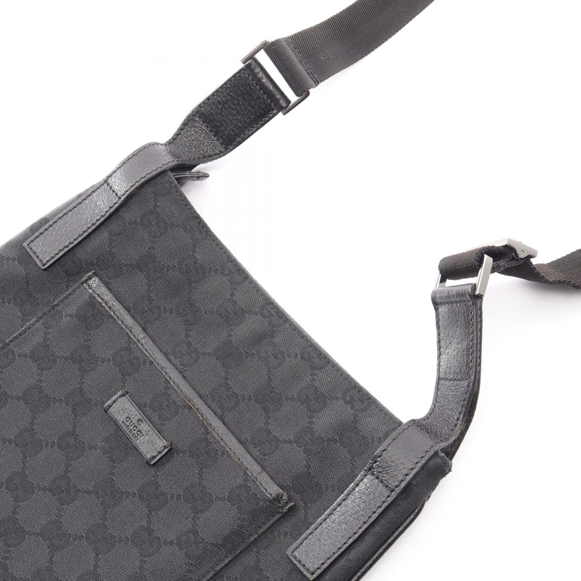Gucci Black Canvas Leather Handbag Shoulder Bag (Pre-Owned)