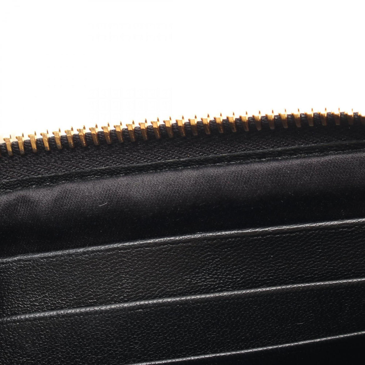 Miu Miu Black Leather Handbag Shoulder Bag (Pre-Owned)