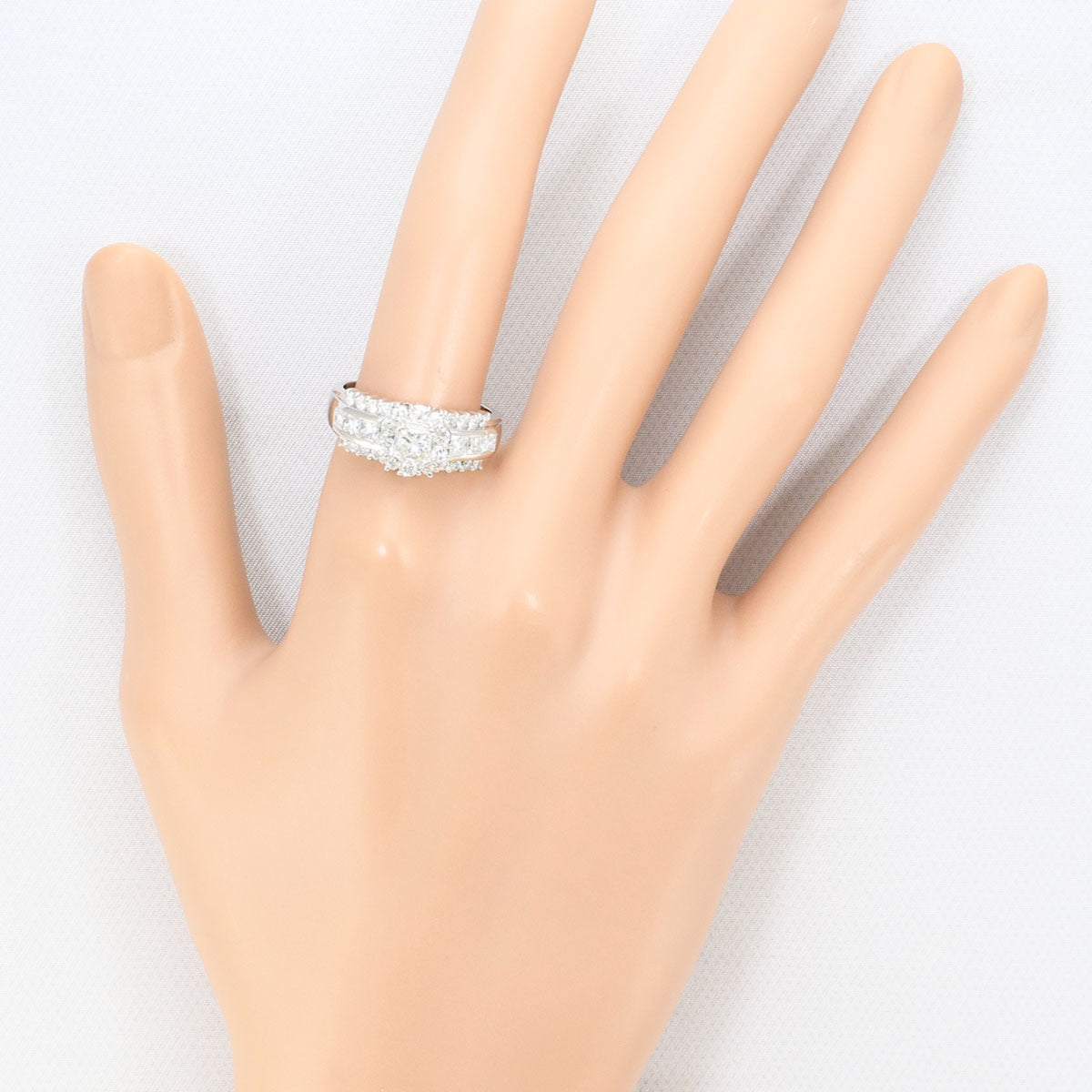 Unbranded Platinum Platinum 900 Band Ring (Pre-Owned)