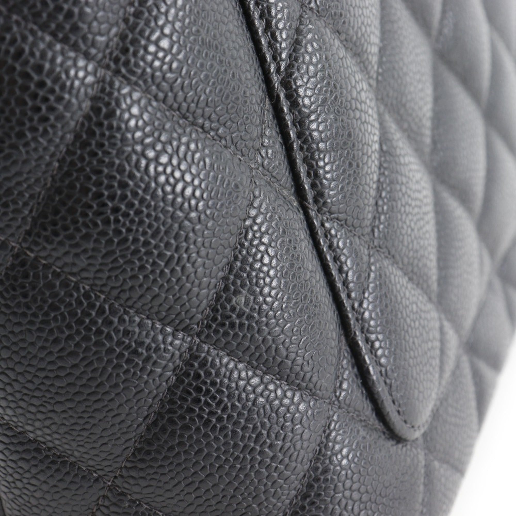 Chanel Black Grained Calfskin Tote Bag (Pre-Owned)