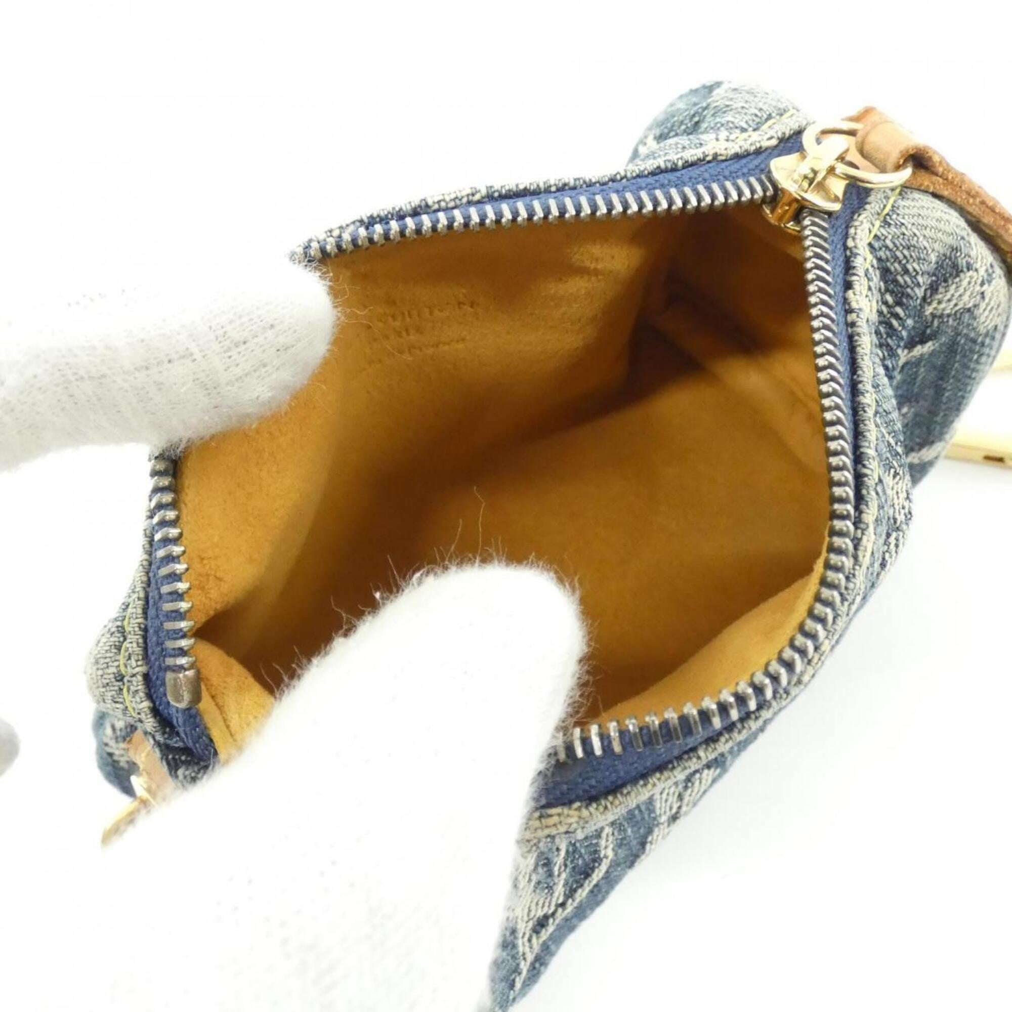 Louis Vuitton Blue Denim Handbag Pochette Pouch (Pre-Owned)