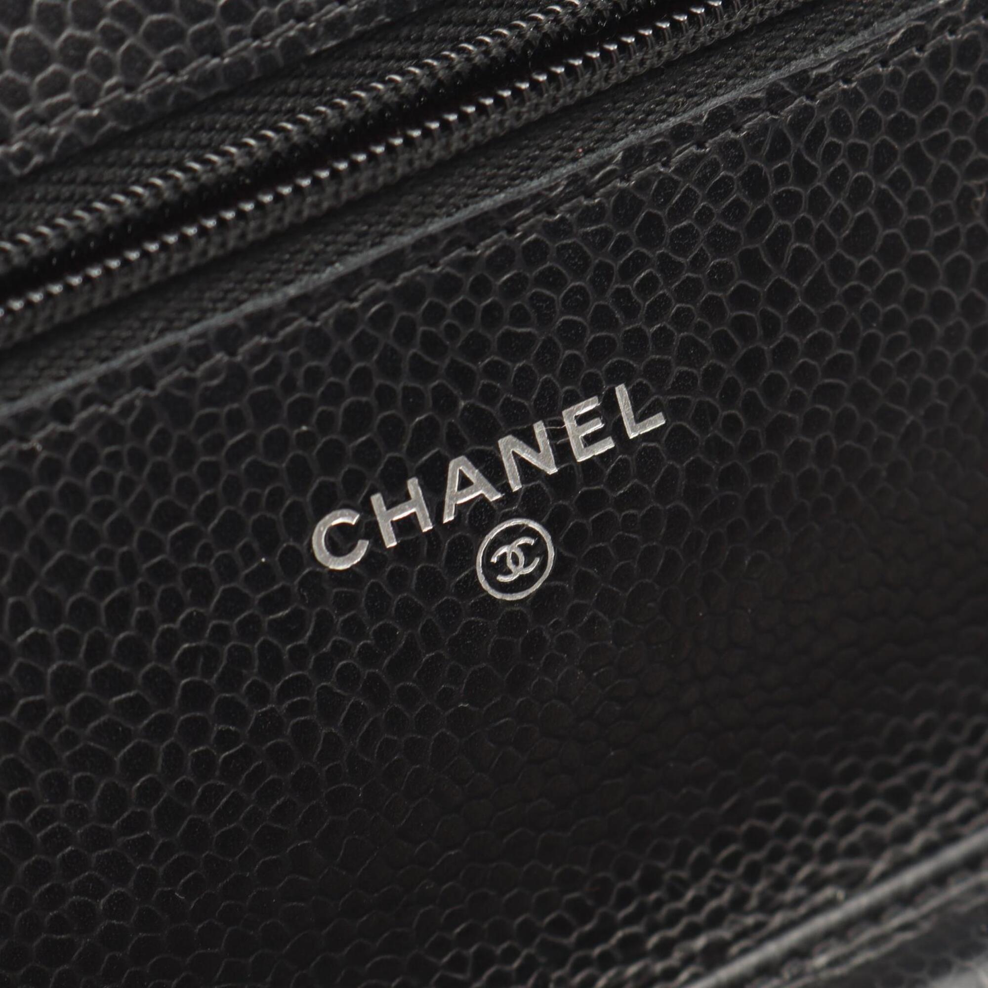 Chanel Black Grained Calfskin Handbag Shoulder Bag (Pre-Owned)