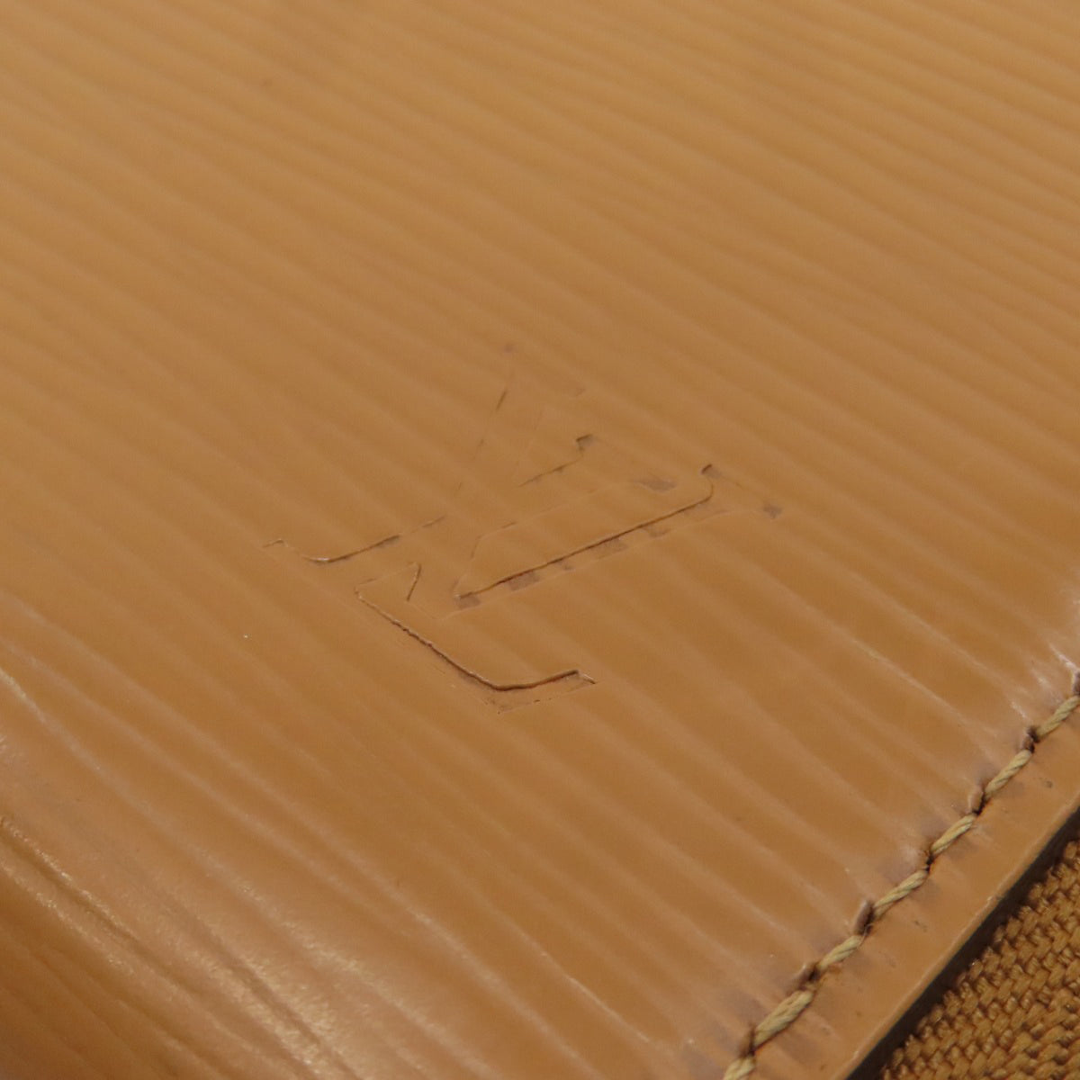 Louis Vuitton Brown Epi Leather Long Wallet (Bi-Fold) (Pre-Owned)