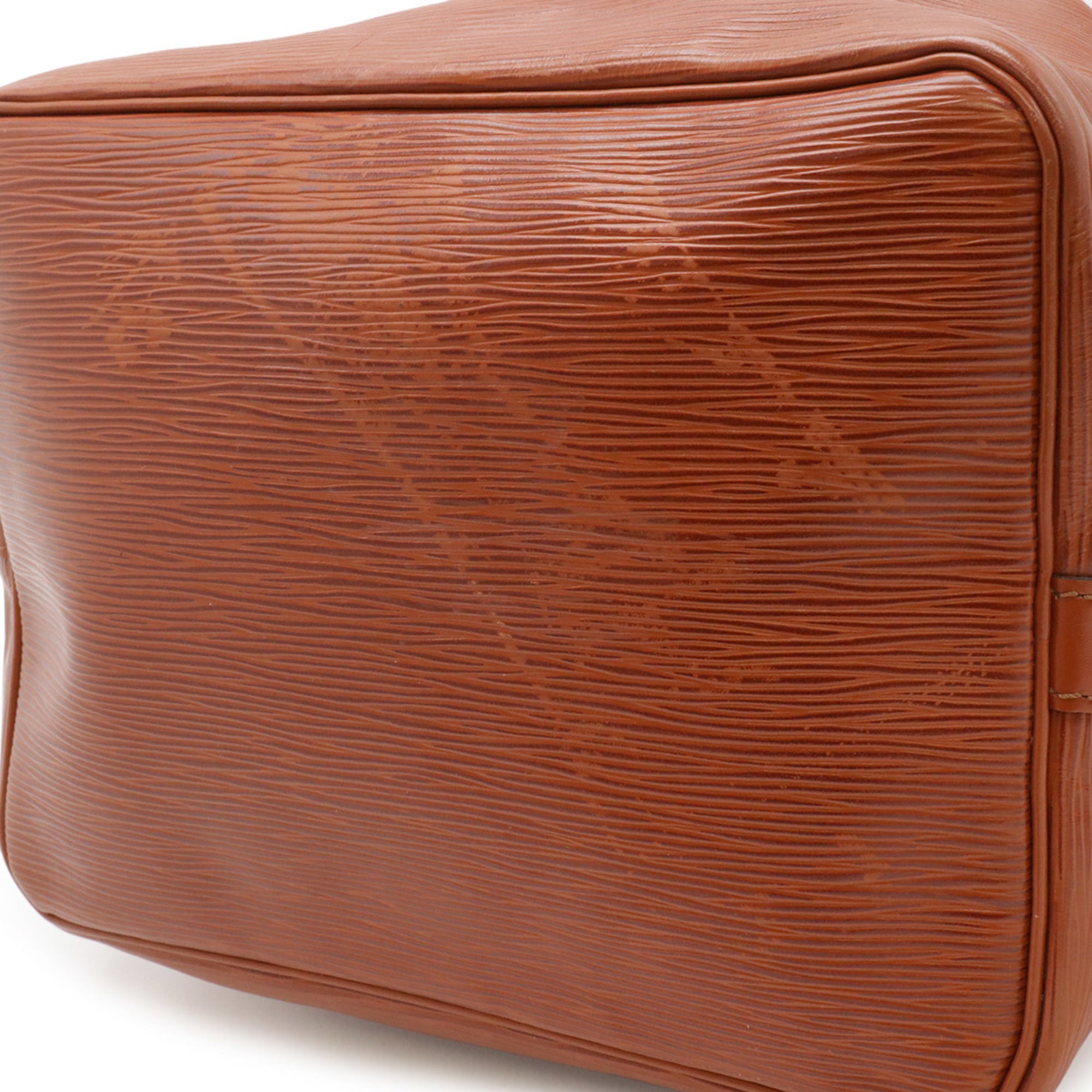 Louis Vuitton Brown Epi Leather Shoulder Bag (Pre-Owned)