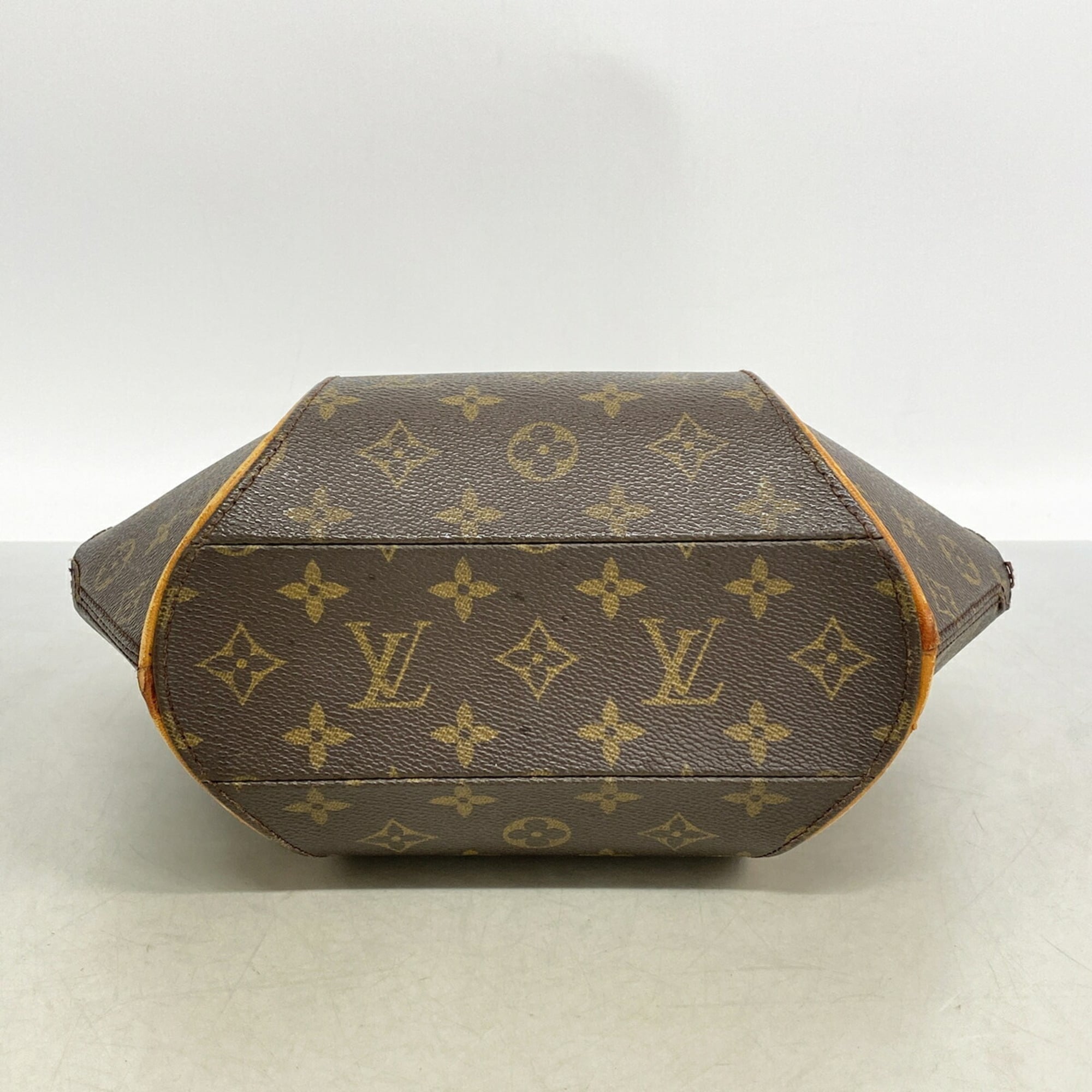 Louis Vuitton Brown Handbag (Pre-Owned)