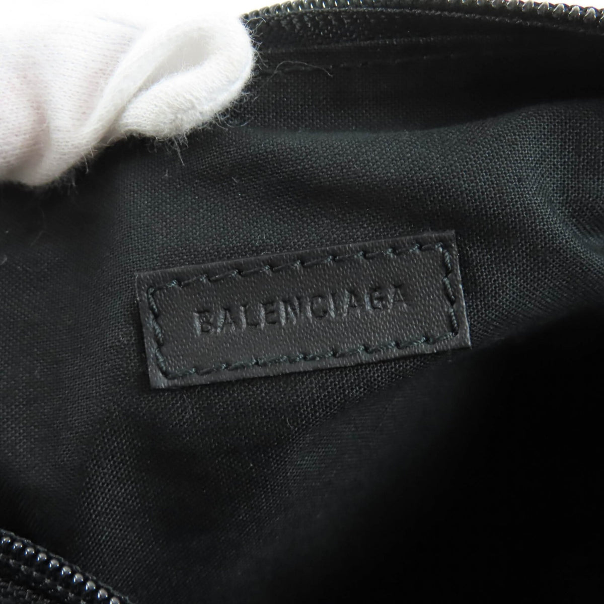 Balenciaga Black Nylon Shoulder Bag (Pre-Owned)
