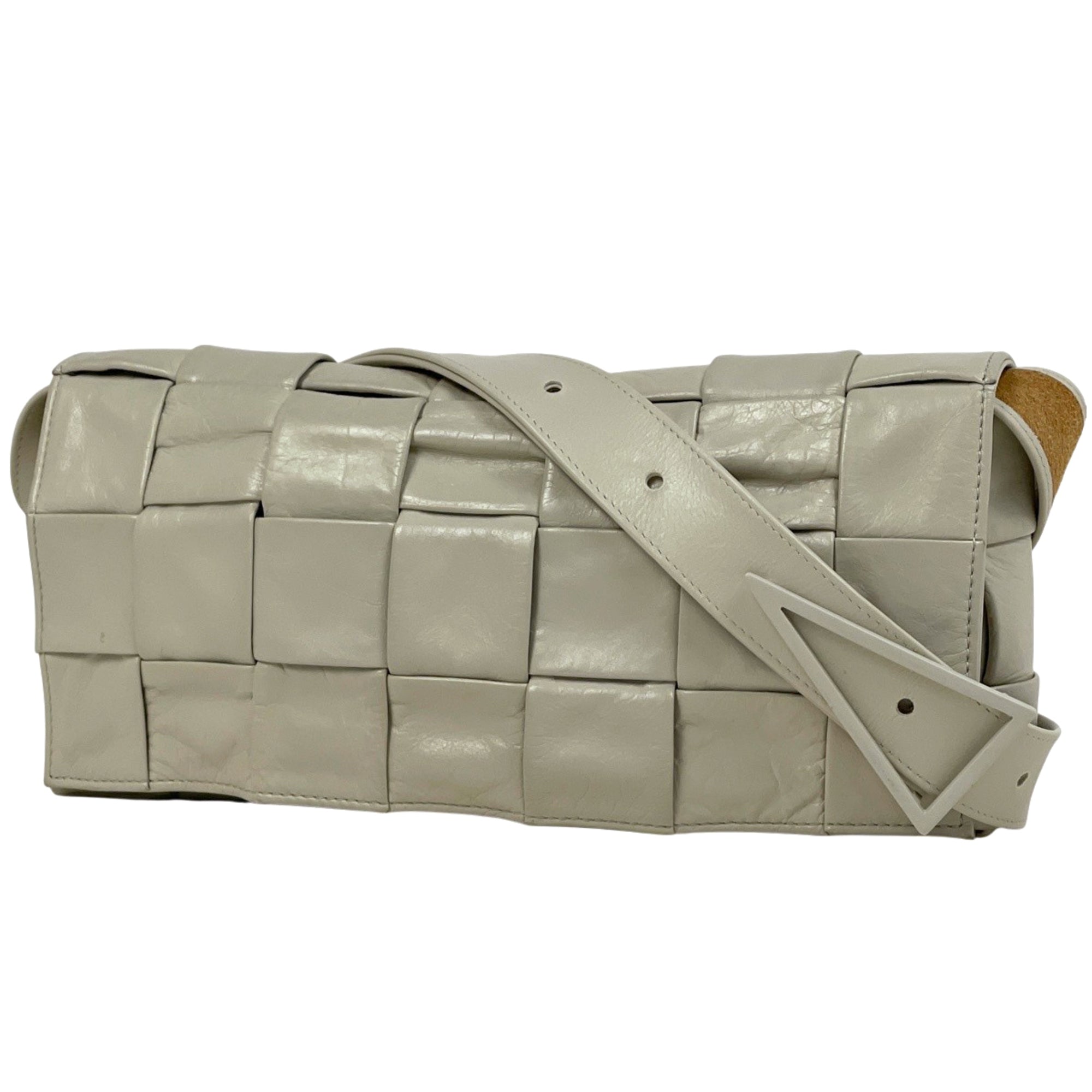 Bottega Veneta White Leather Shoulder Bag (Pre-Owned)