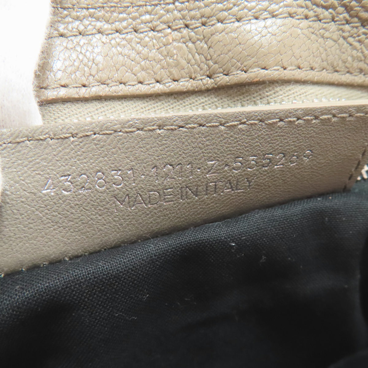 Balenciaga Gray Leather Handbag (Pre-Owned)