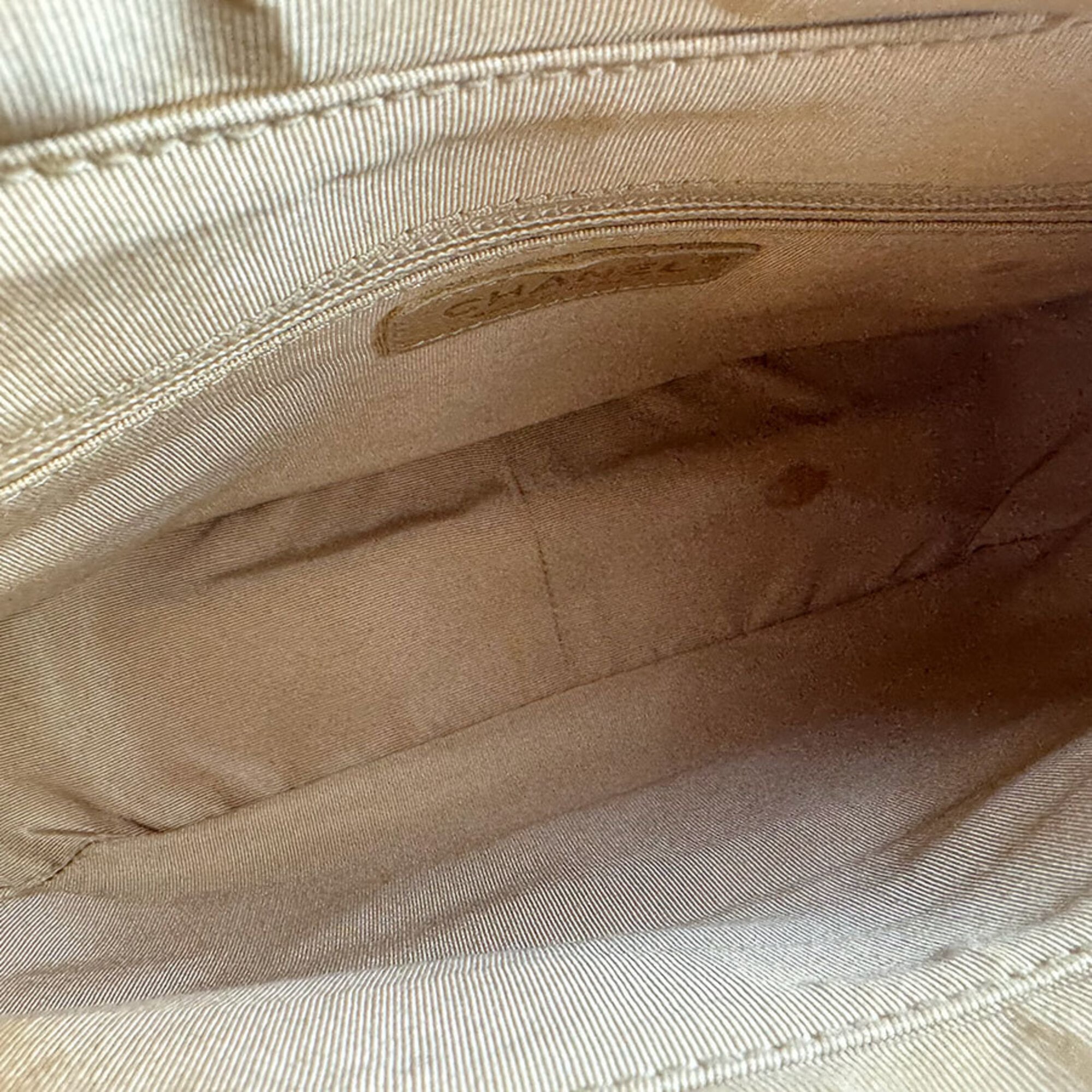 Chanel Camel Grained Calfskin Shoulder Bag (Pre-Owned)