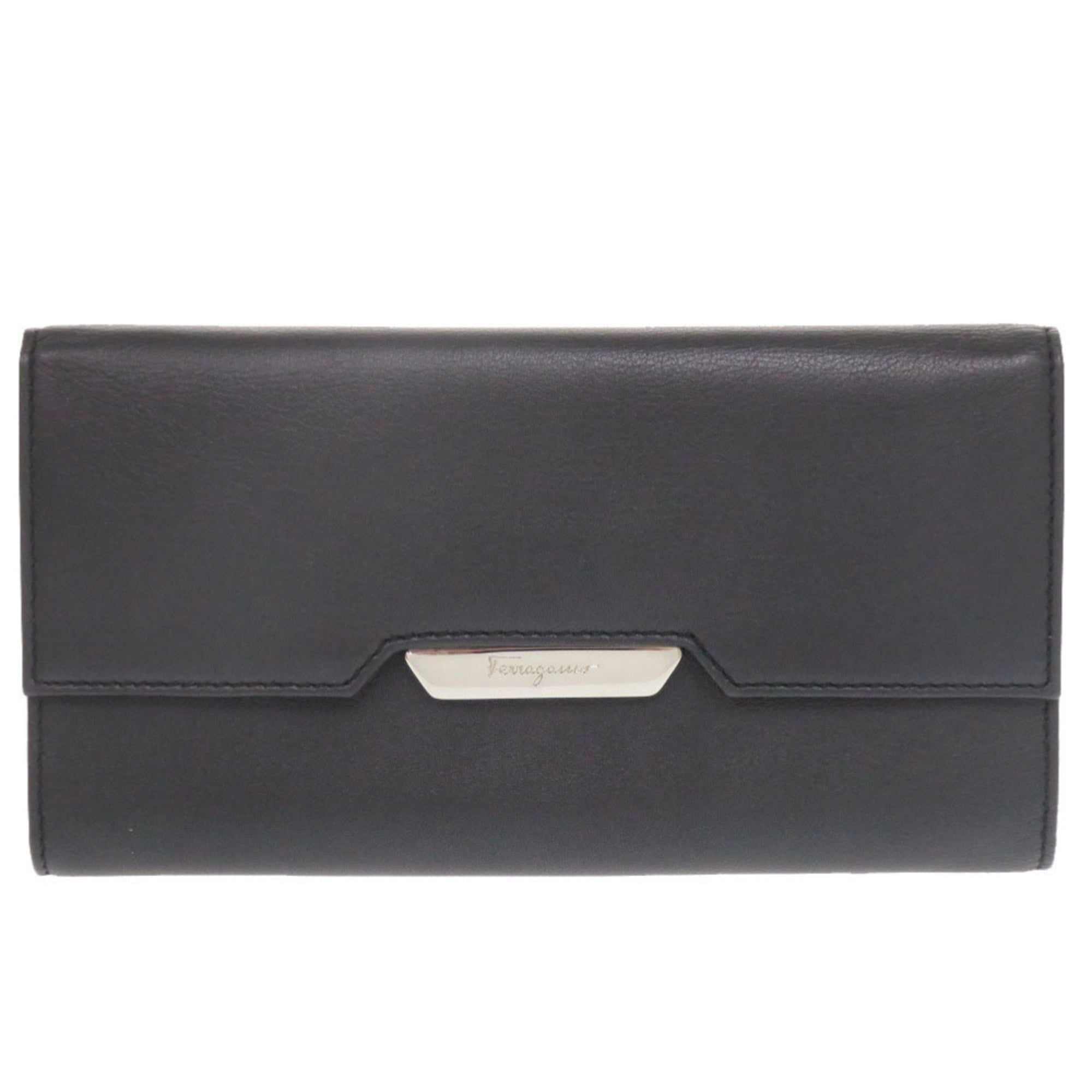 Salvatore Ferragamo Black Leather Wallet (Tri-Fold) (Pre-Owned)