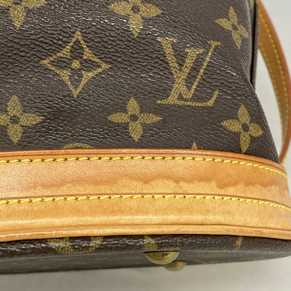 Louis Vuitton Brown Tote Bag (Pre-Owned)