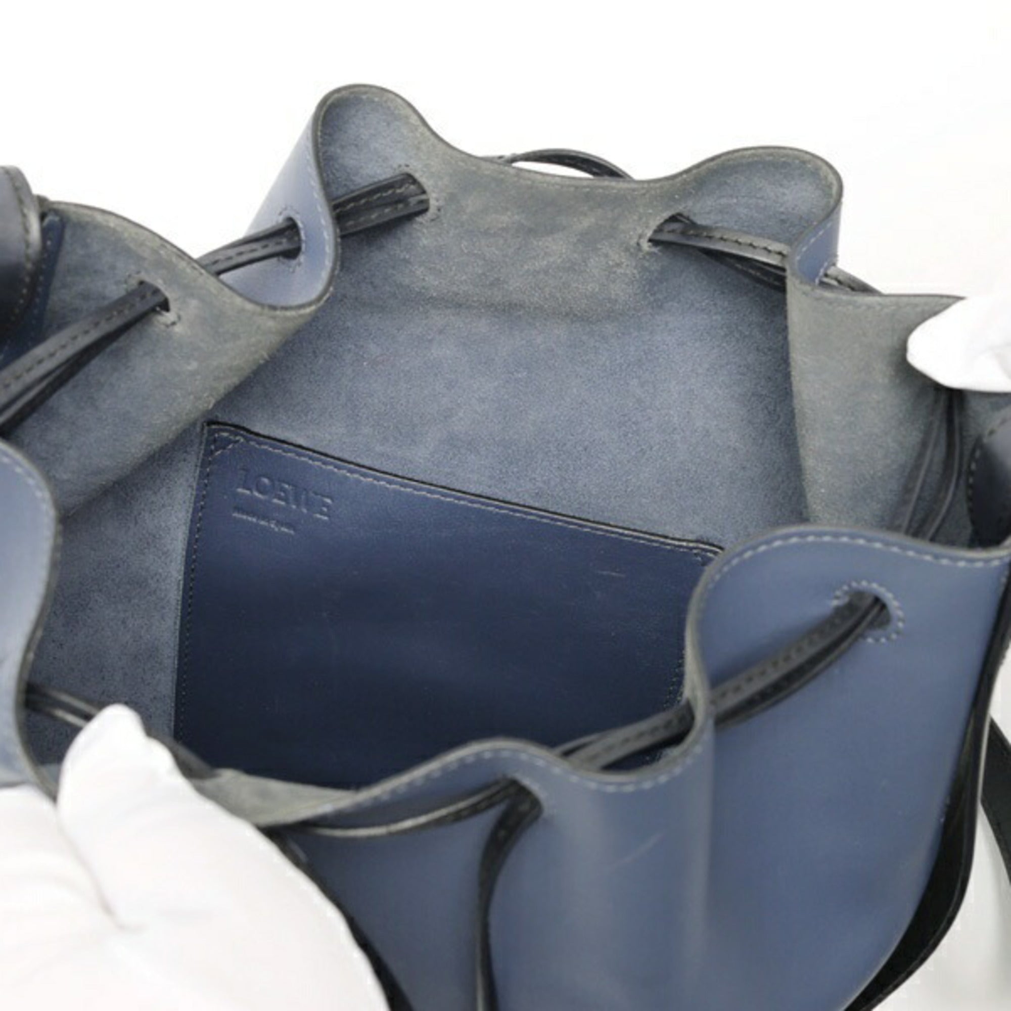 Loewe Black Blue Leather Shoulder Bag (Pre-Owned)