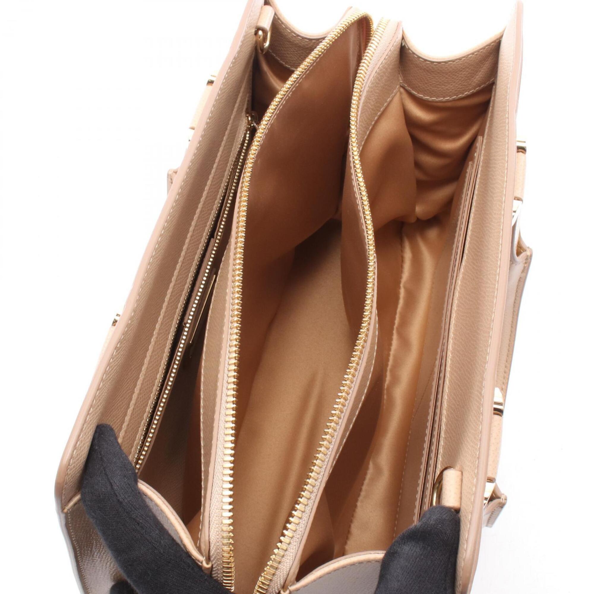 Salvatore Ferragamo Beige Leather Handbag (Pre-Owned)