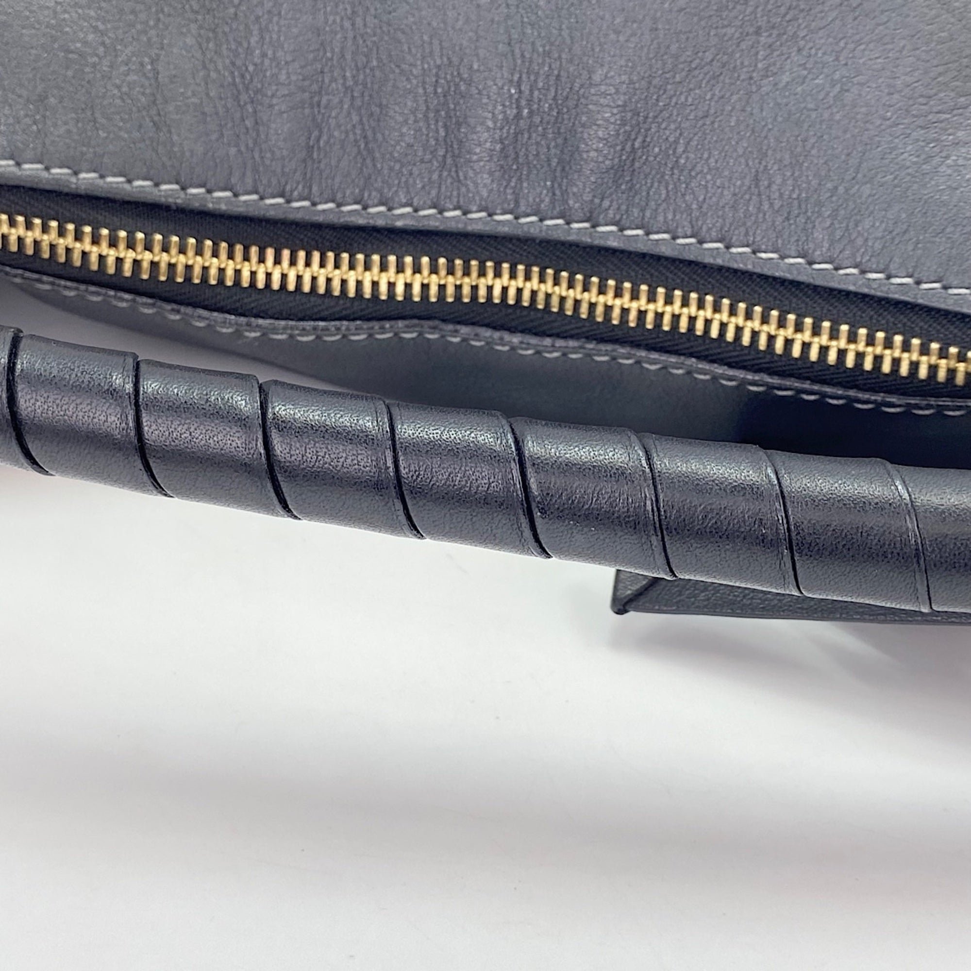 Chloé Black Handbag (Pre-Owned)