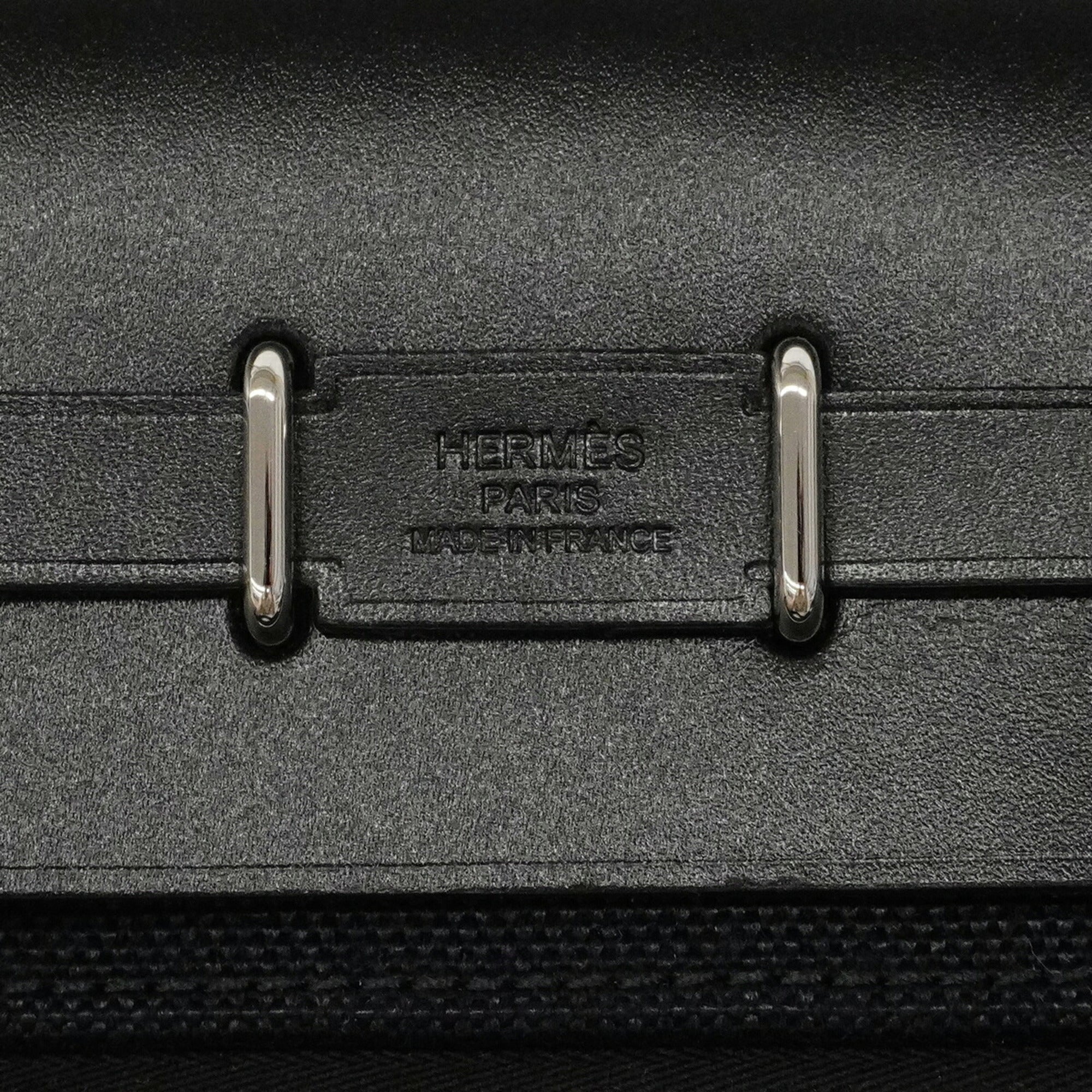 Hermes Black Shoulder Bag (Pre-Owned)